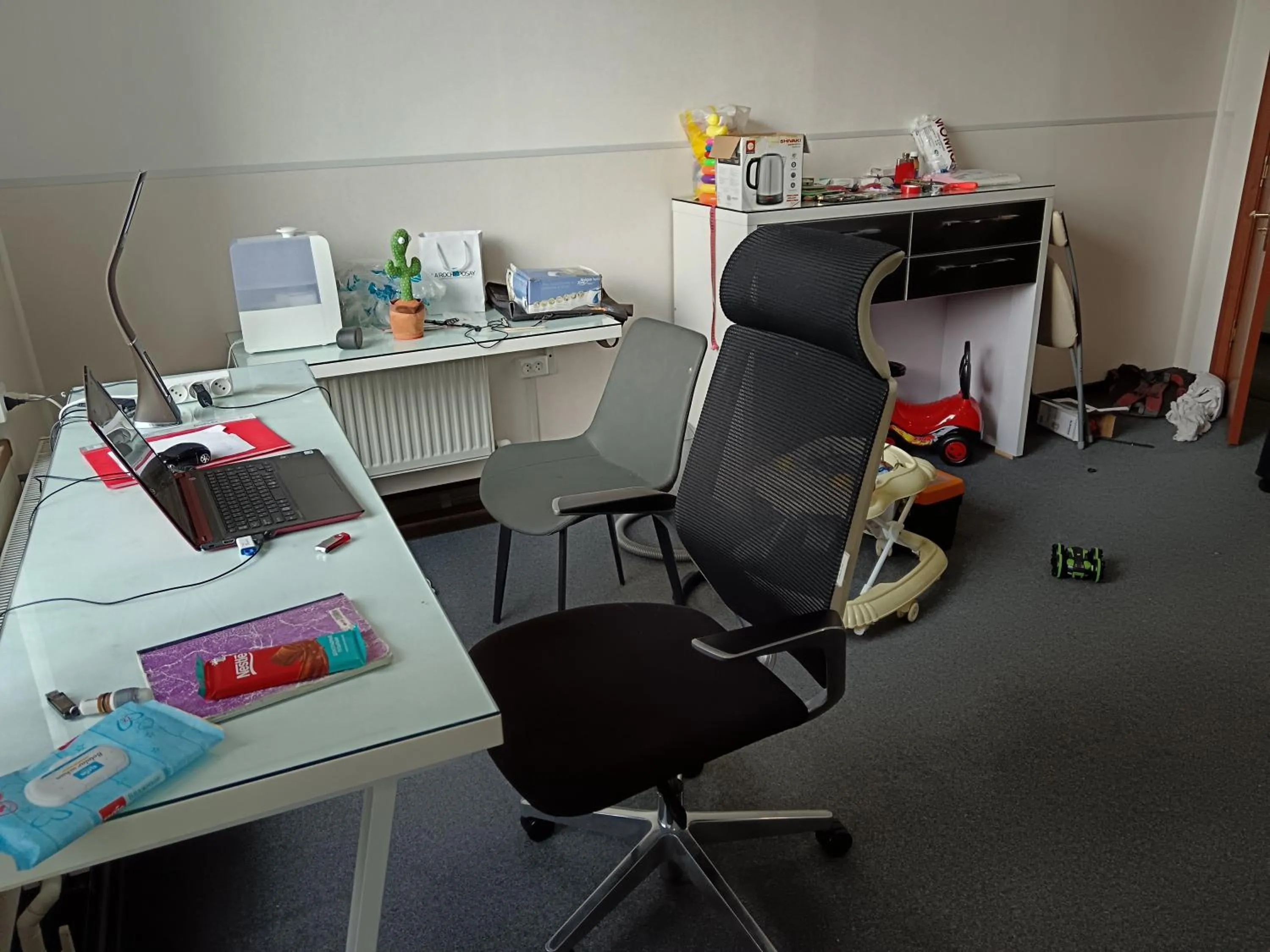 Photo of the whole room in Sakura Inn