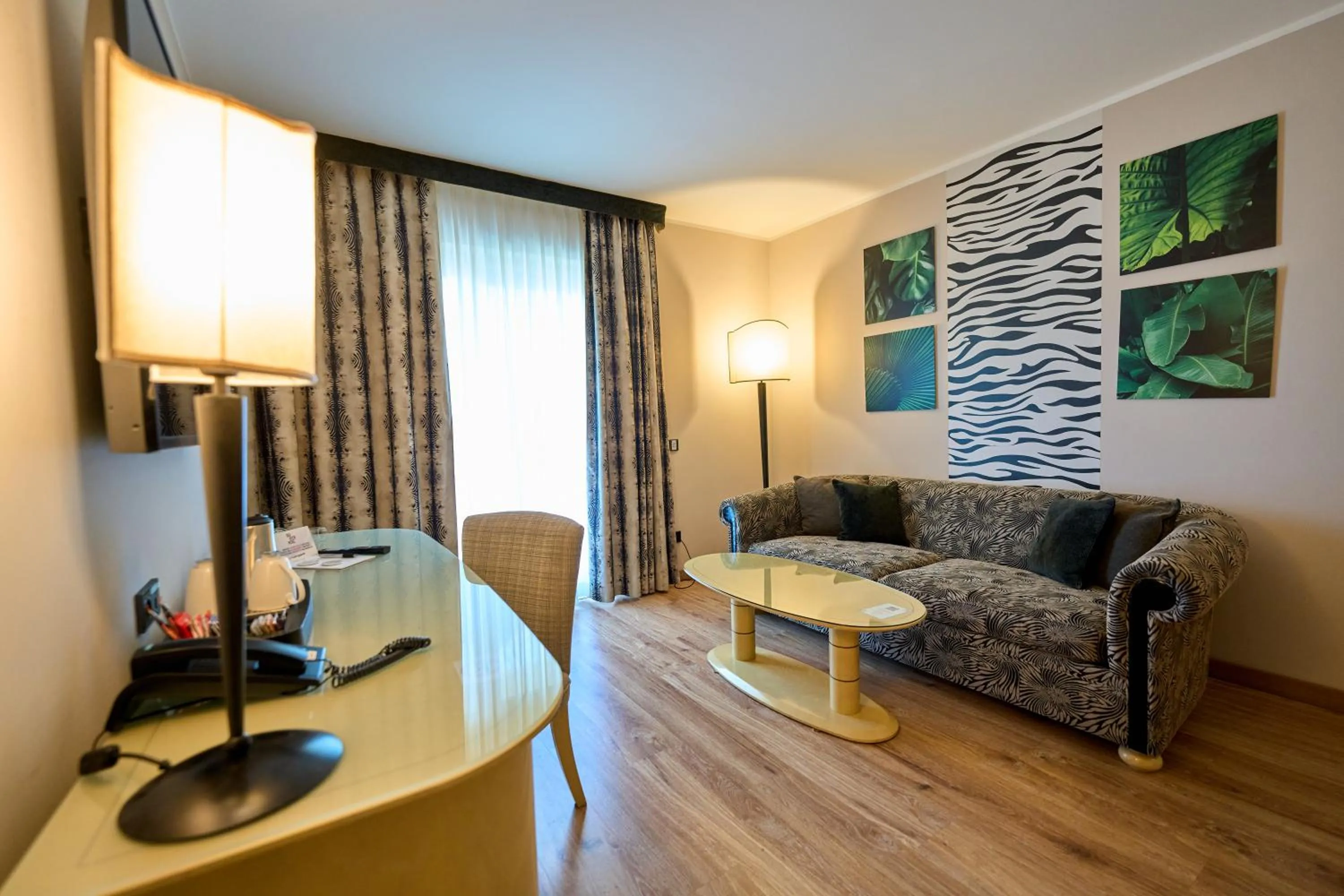 Living room in Parc Hotel Flora S