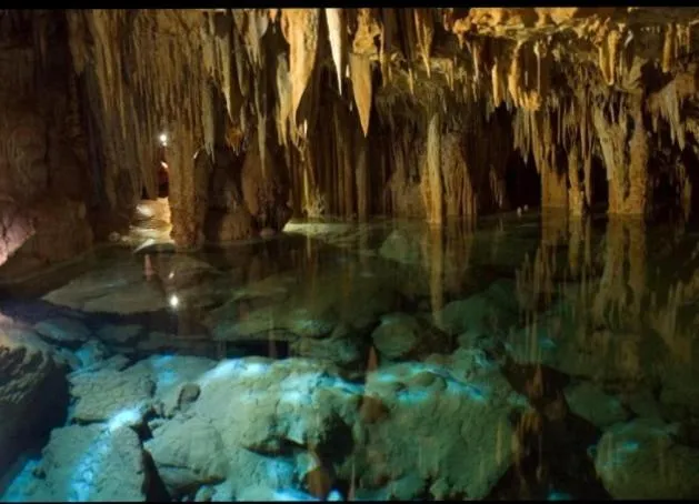 Nearby landmark in Angioy 18