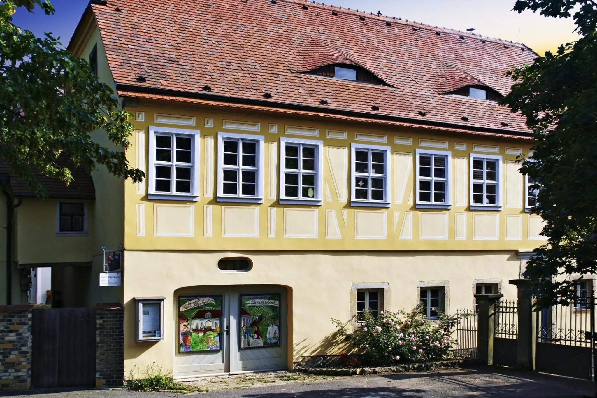 Property building in Weingut Haus Steinbach