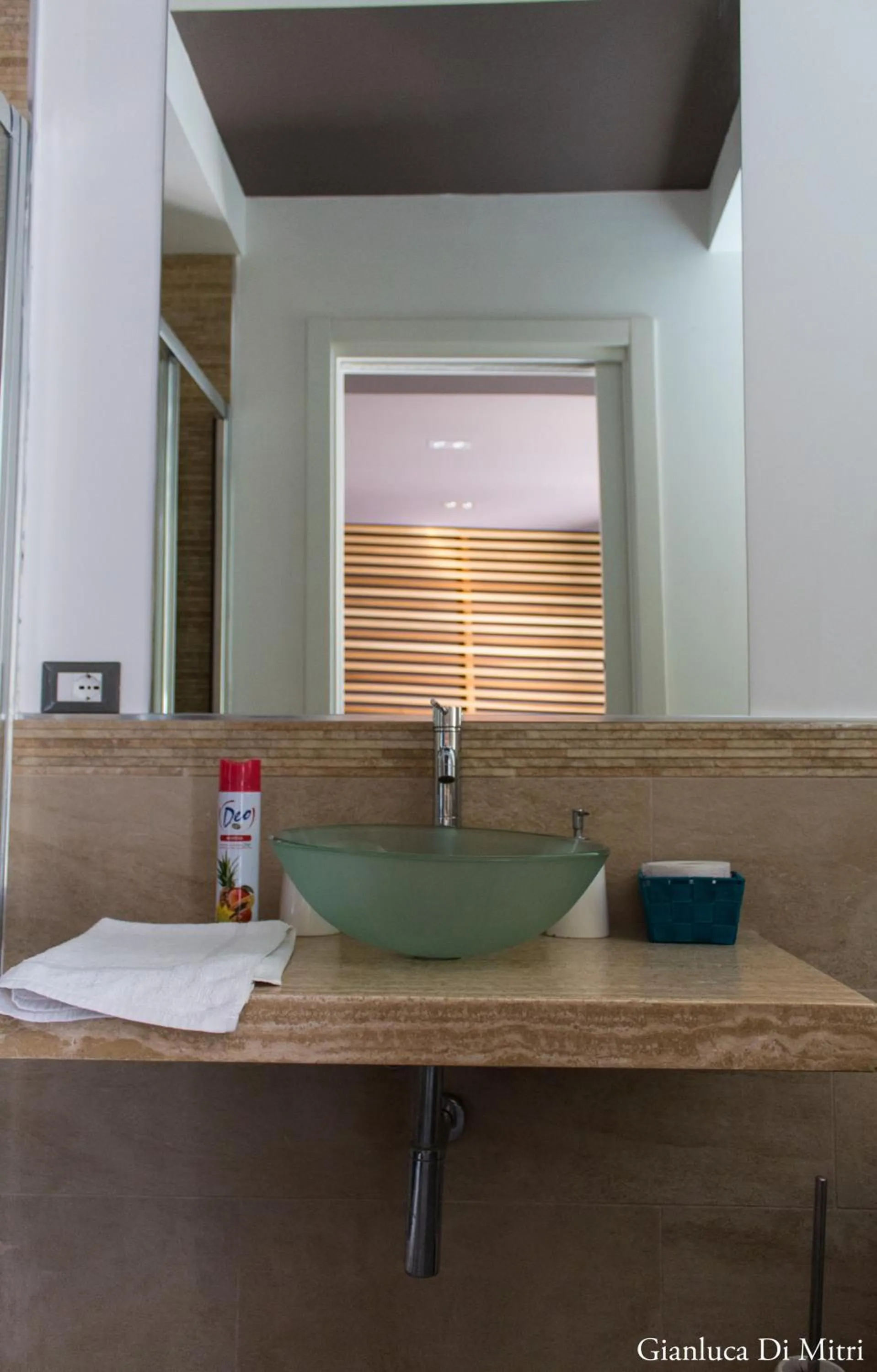 Bathroom in Mongibello Palace B&B