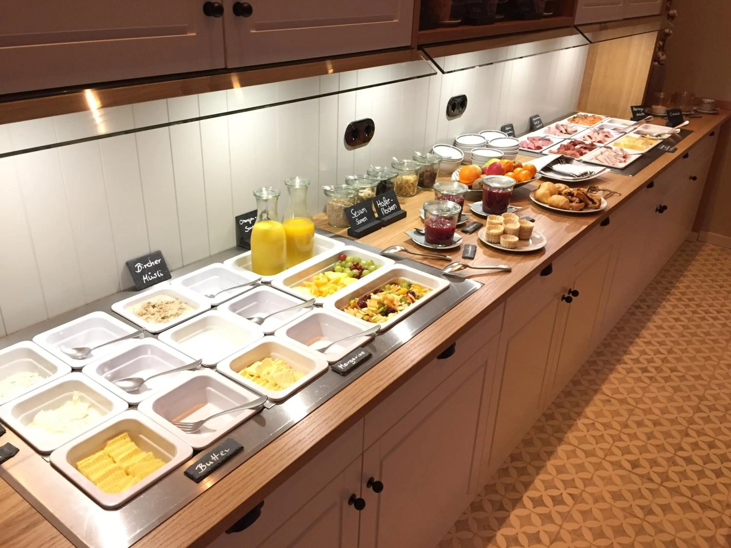 Breakfast in Hotel Strandleben