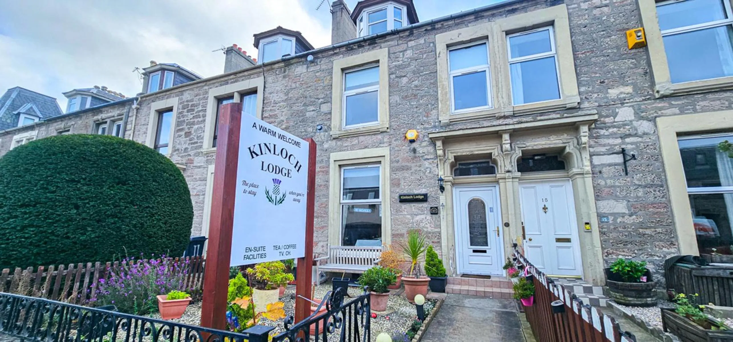 Property building in mySTAYINN Kinloch Lodge