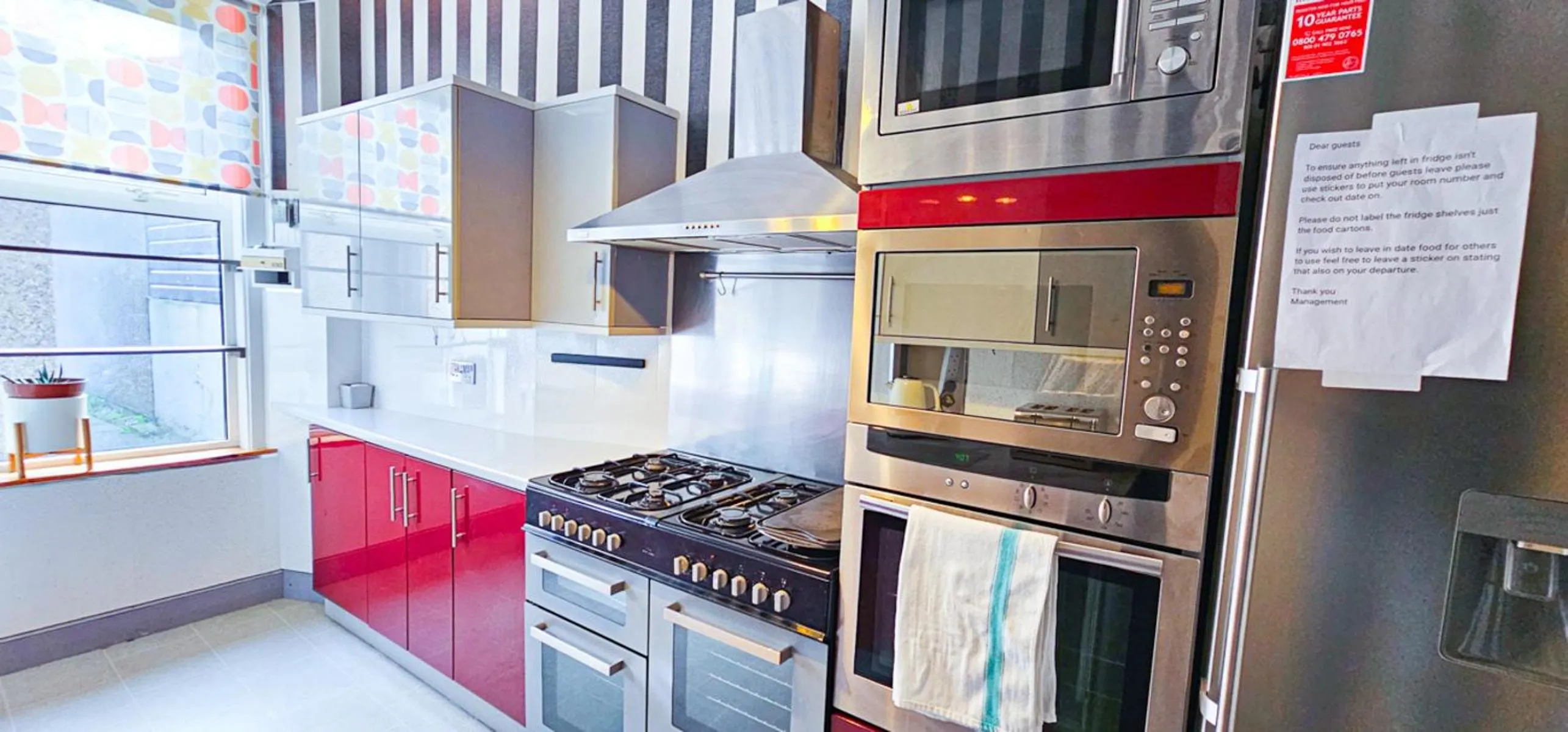 Communal kitchen in mySTAYINN Kinloch Lodge