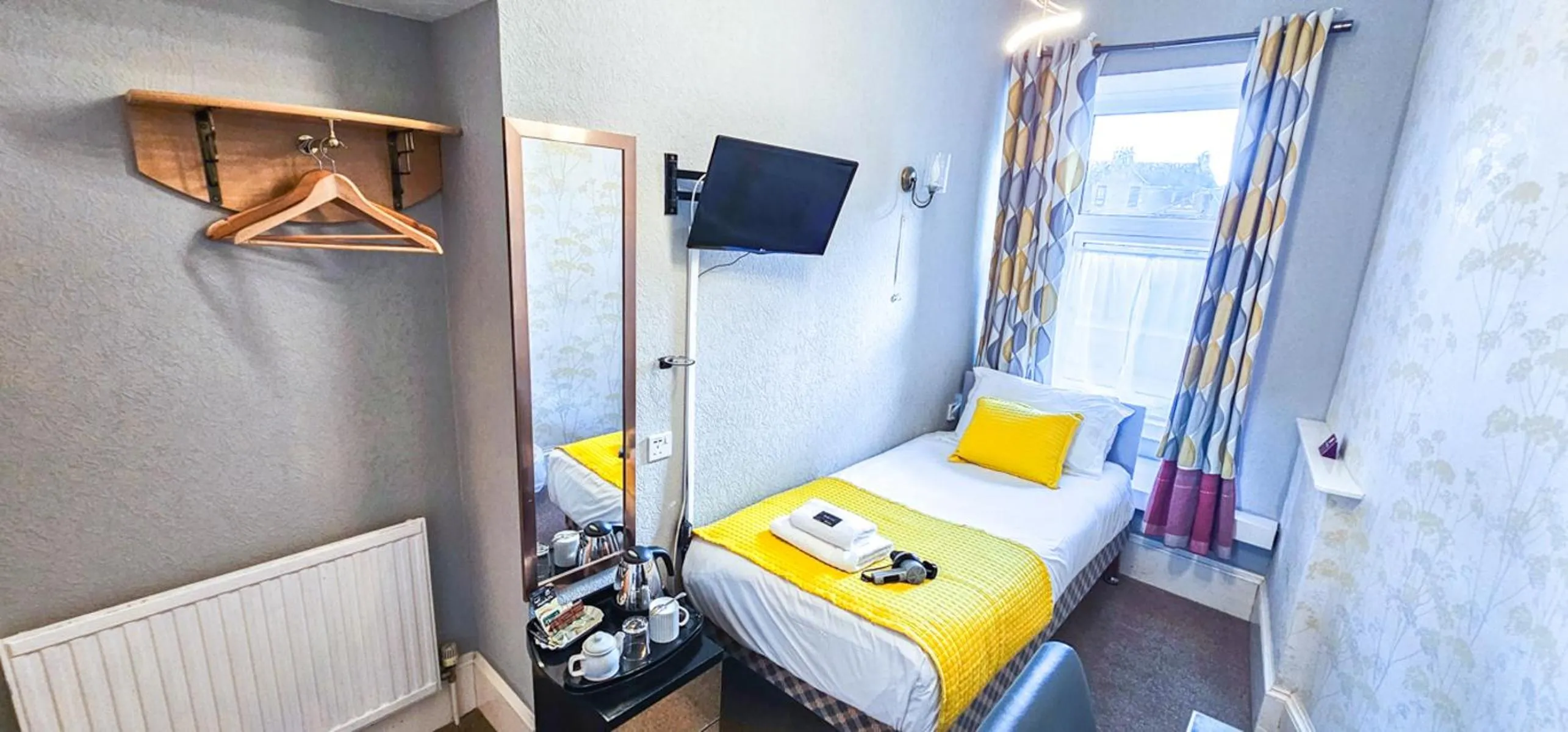 Bedroom, Bed in mySTAYINN Kinloch Lodge