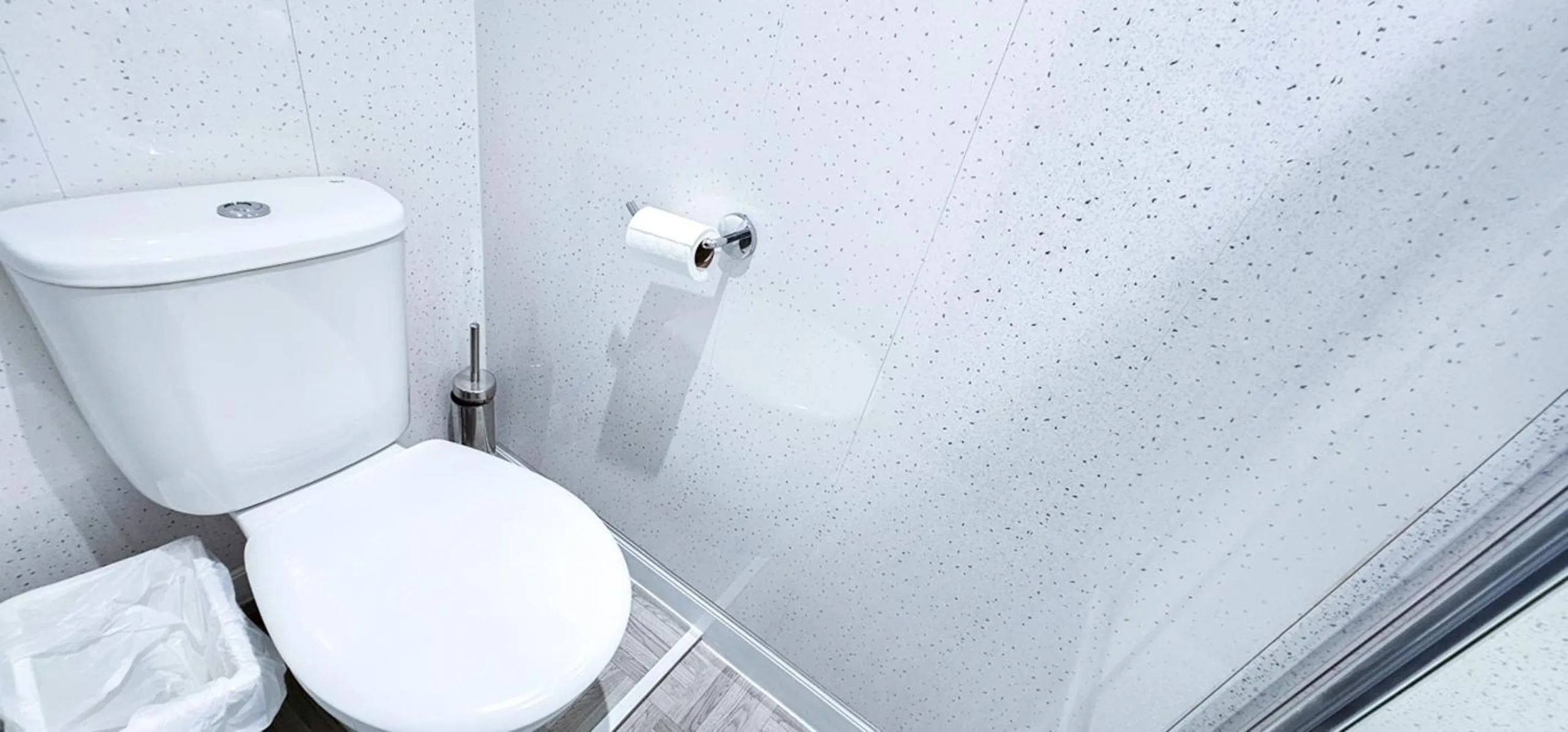 Bathroom in mySTAYINN Kinloch Lodge