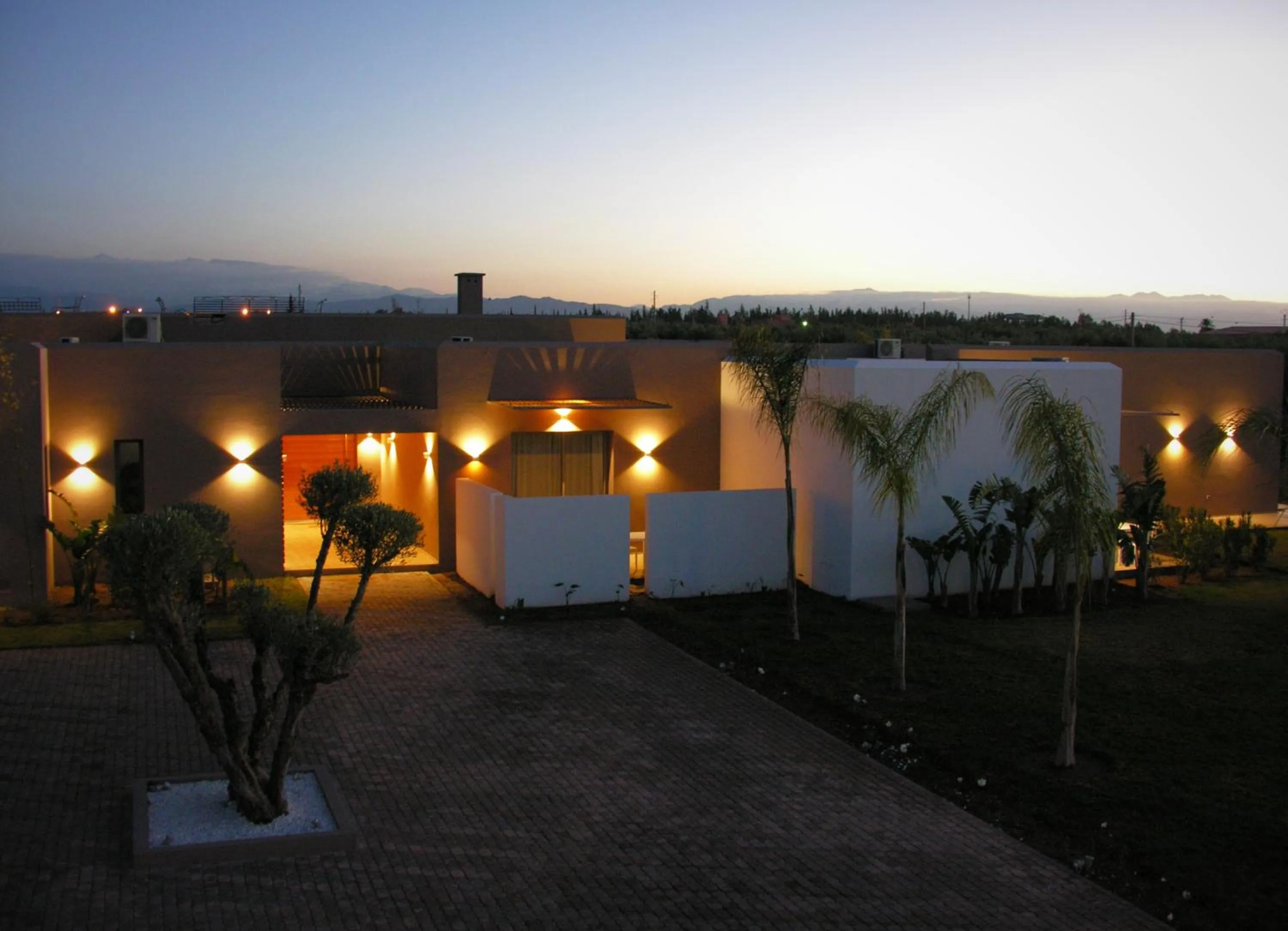 Facade/entrance in Villa Jardins D'Isa