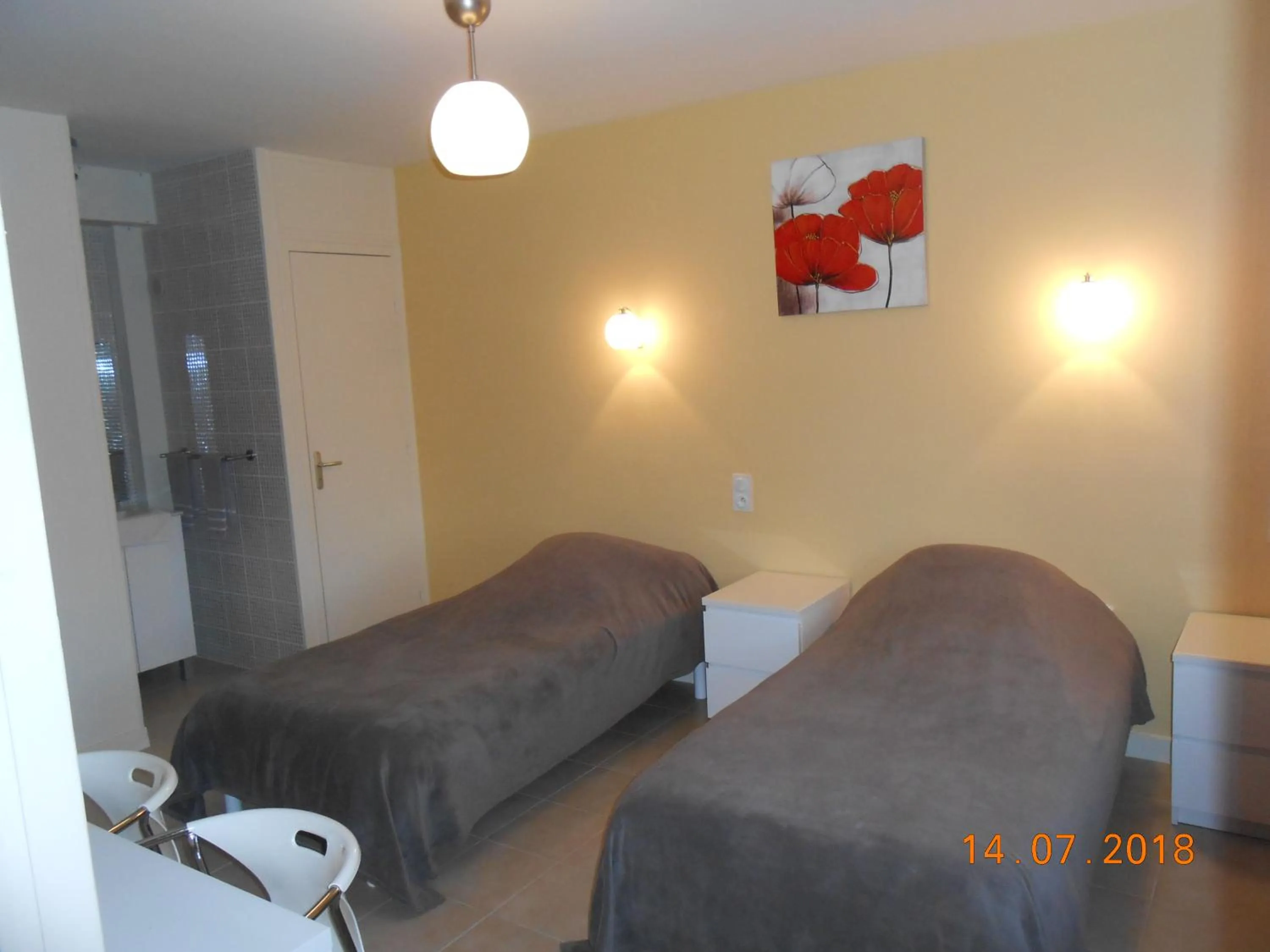 Bedroom, Bed in Le Relais des Primeurs LOGIS HOTEL