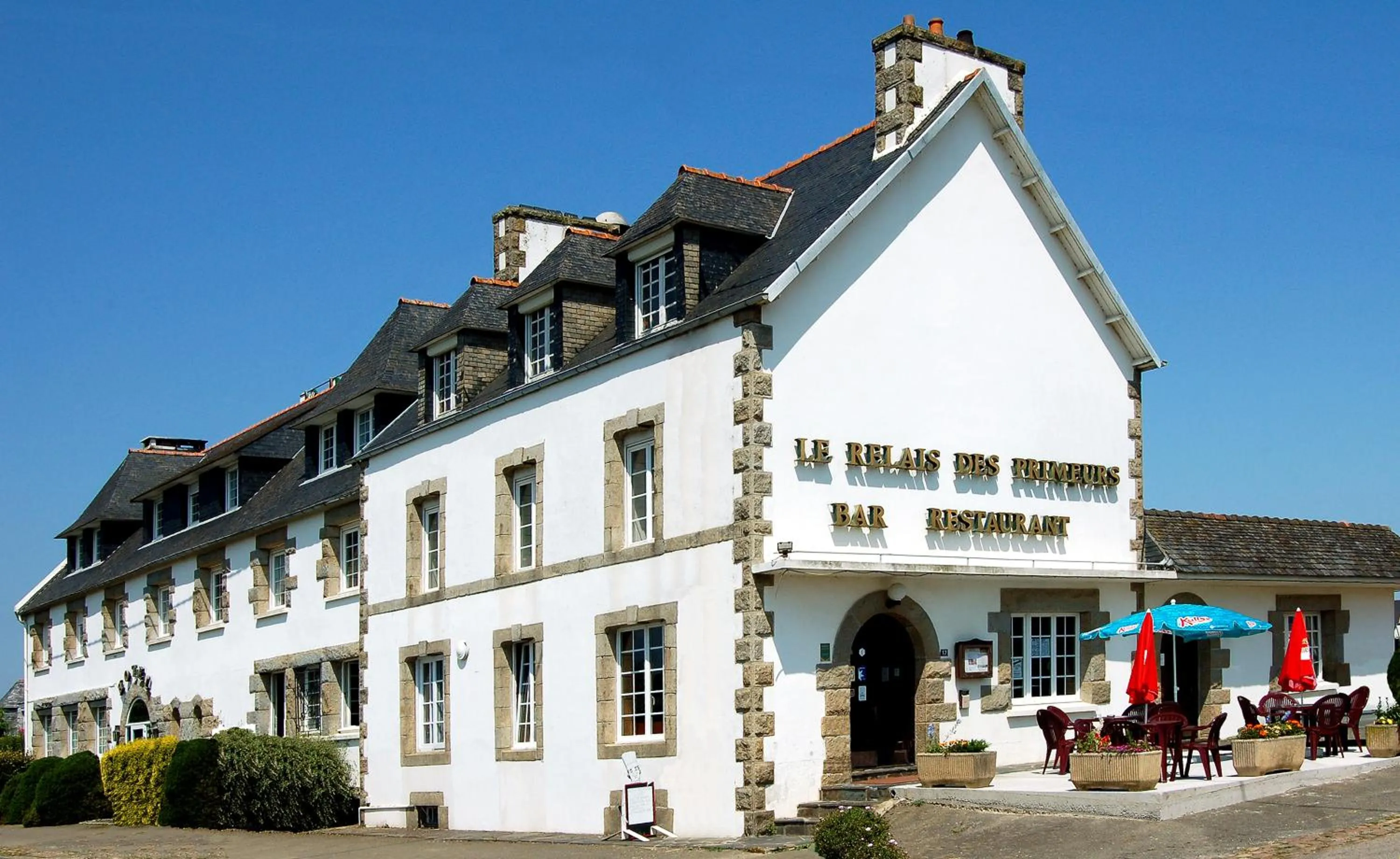 Property building in Le Relais des Primeurs LOGIS HOTEL