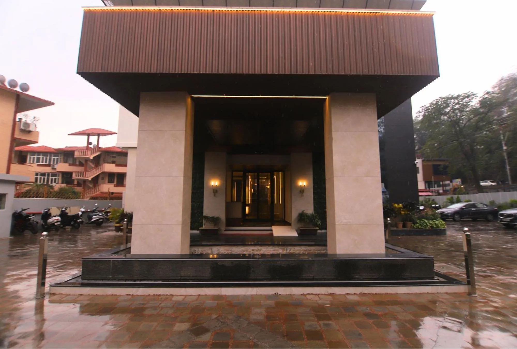Property building in Hotel Vasundhara Palace