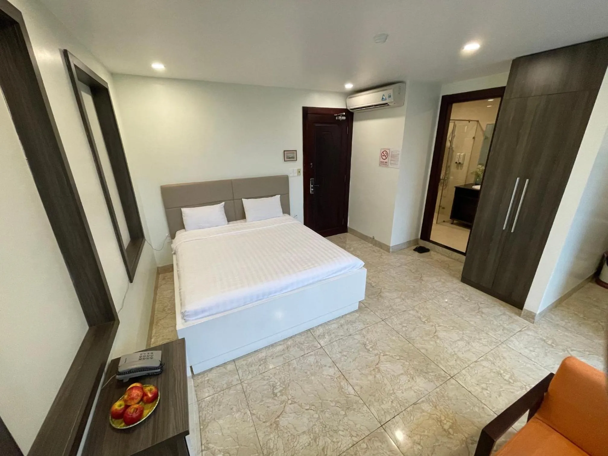 Cassabella Hotel & Apartments