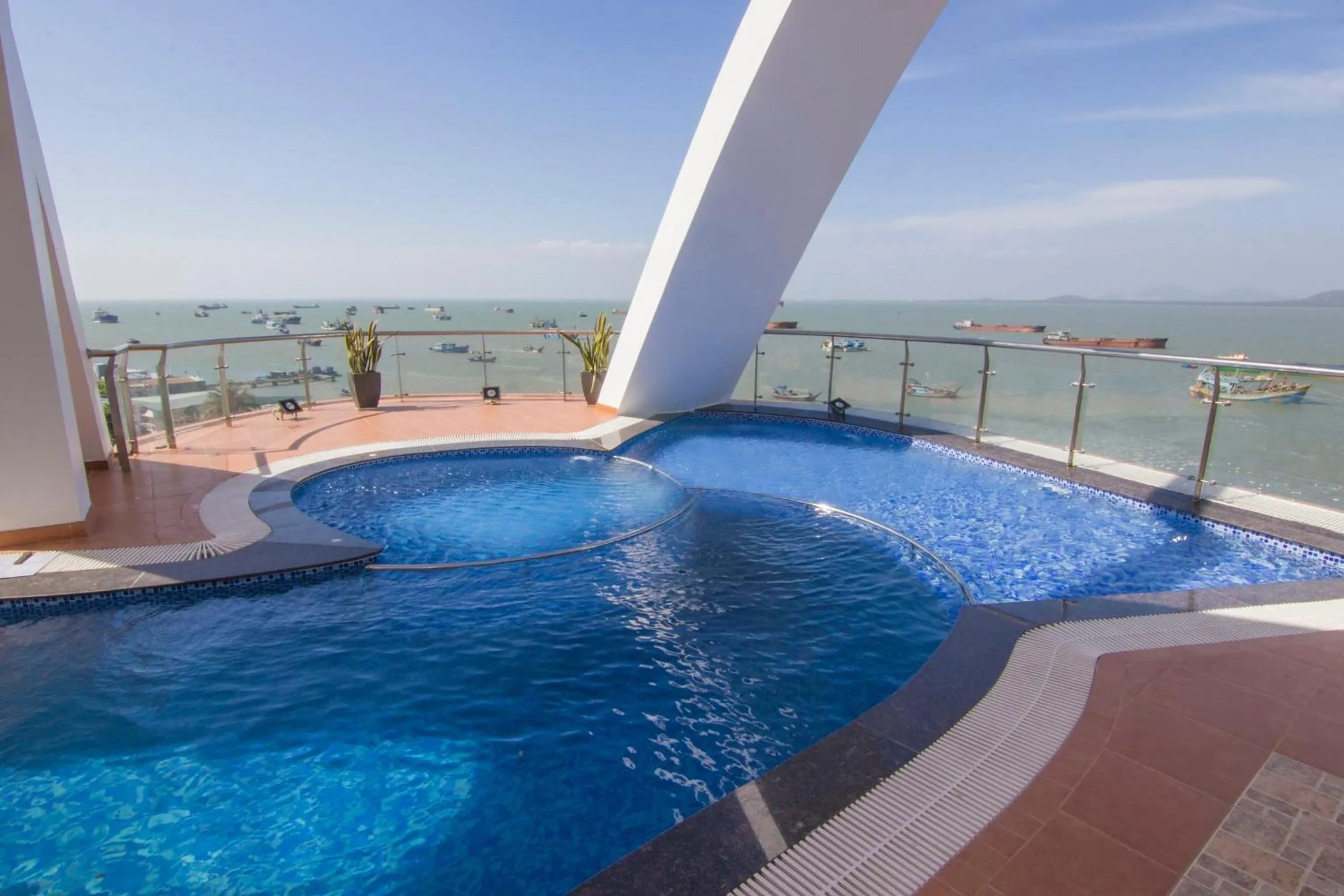 Swimming pool in Cassabella Hotel & Apartments