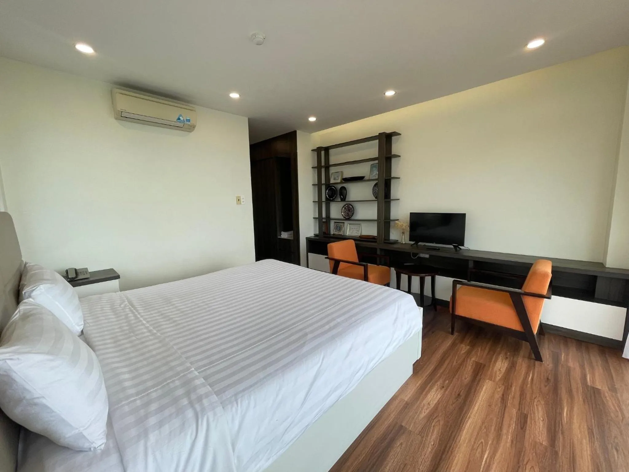 Cassabella Hotel & Apartments