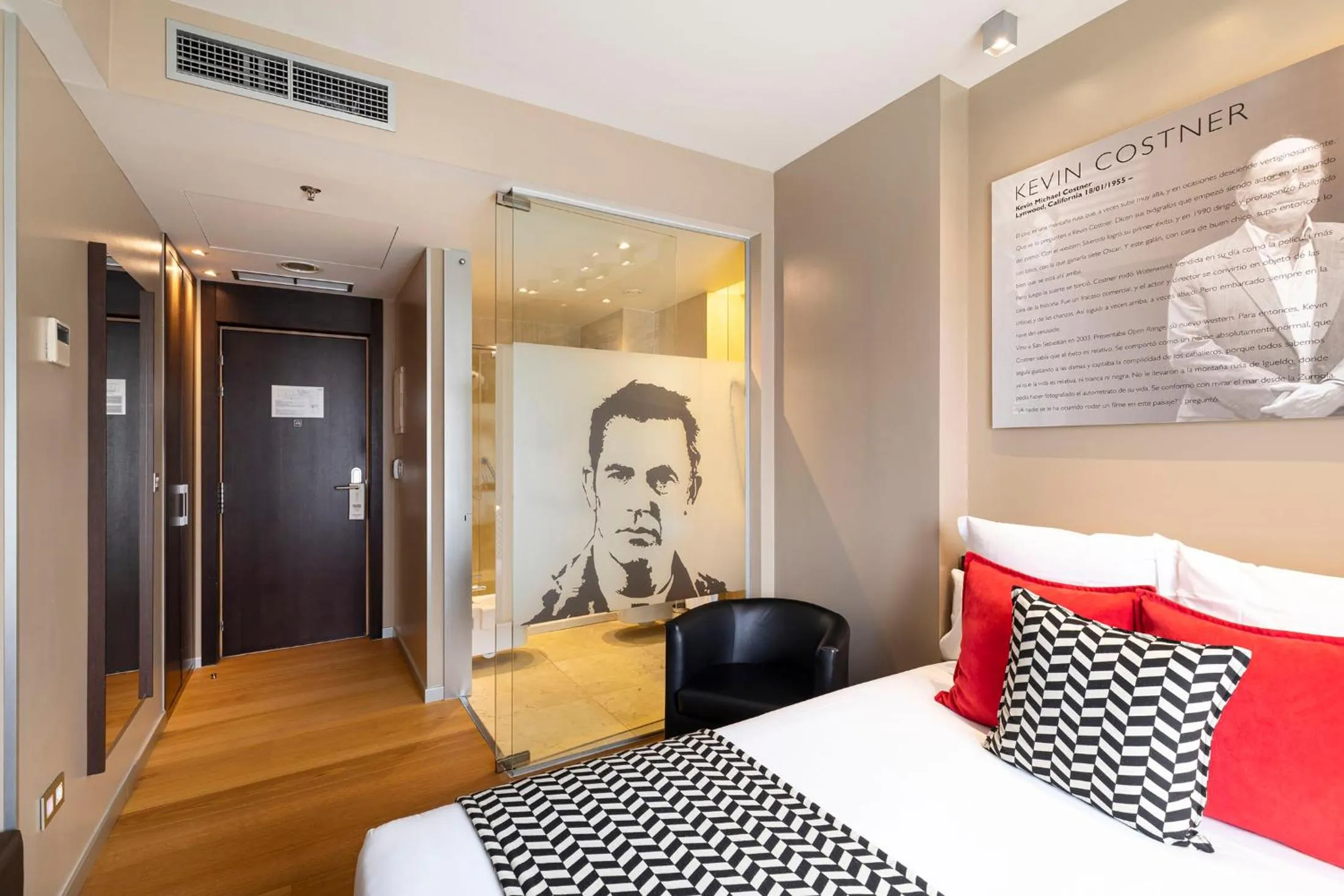 Other, Bed in Hotel Zinema7