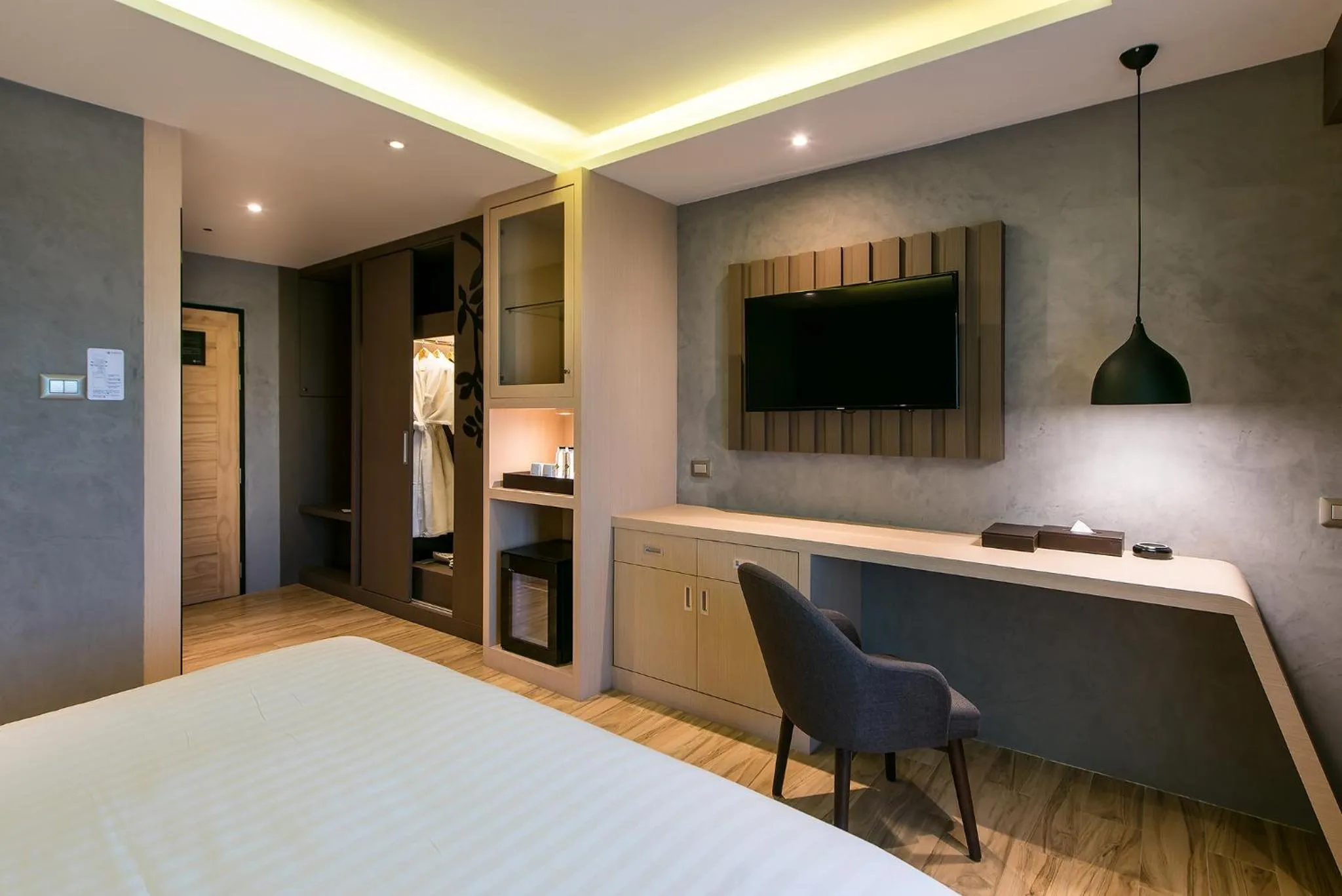 Photo of the whole room, Bed in Nadee 10 Resort & Hotel