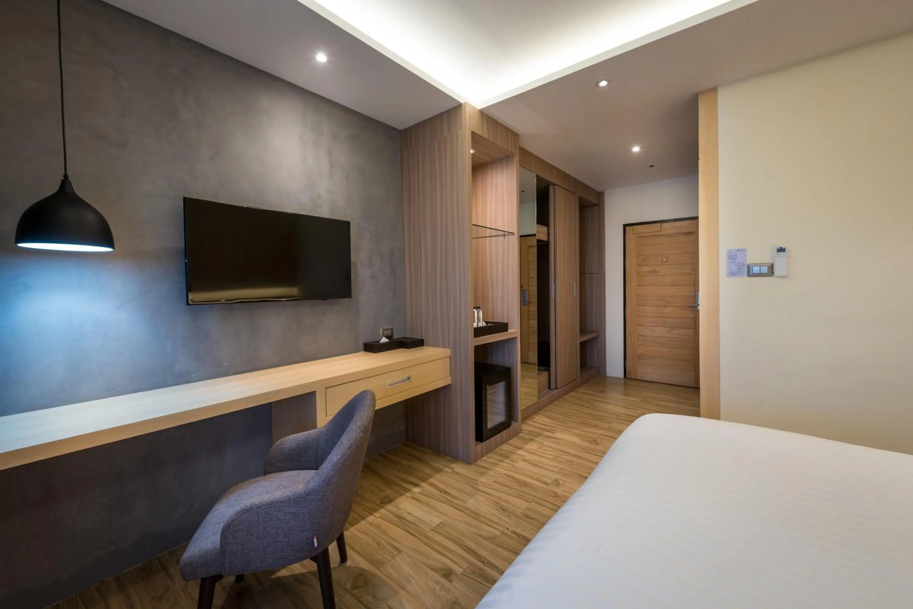 Photo of the whole room, Bed in Nadee 10 Resort & Hotel