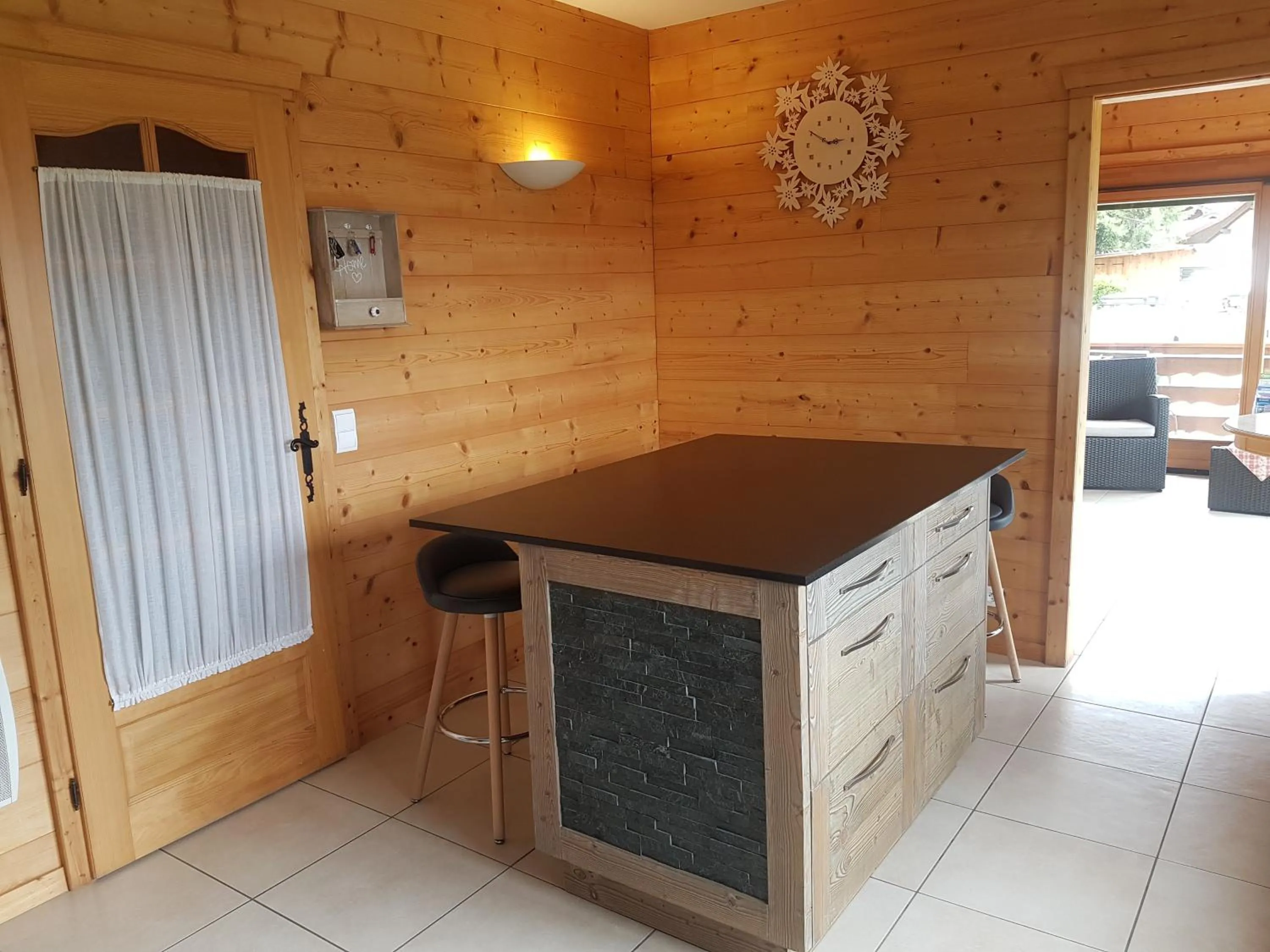 Kitchen or kitchenette in Chalet Les Aigles