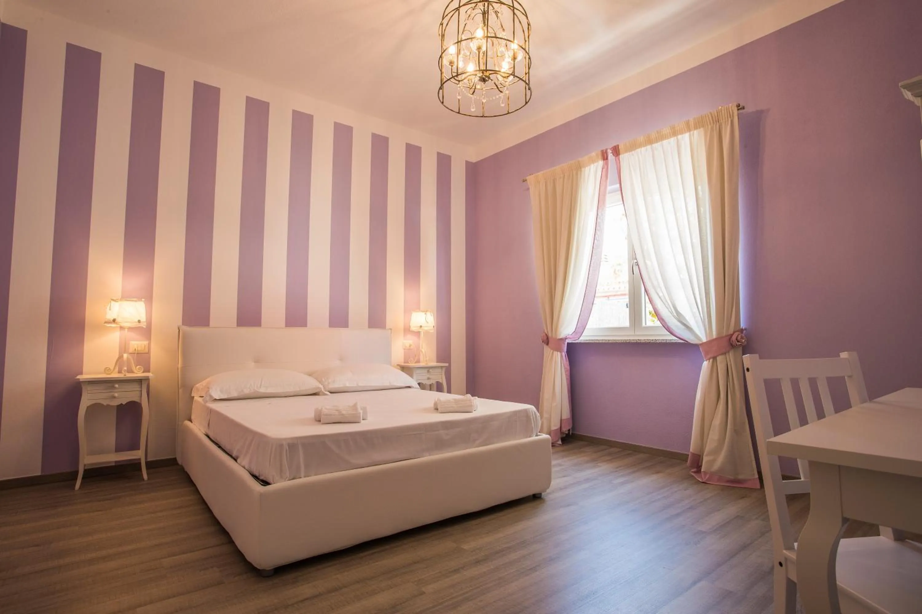 Photo of the whole room in Les Suites Magnolia