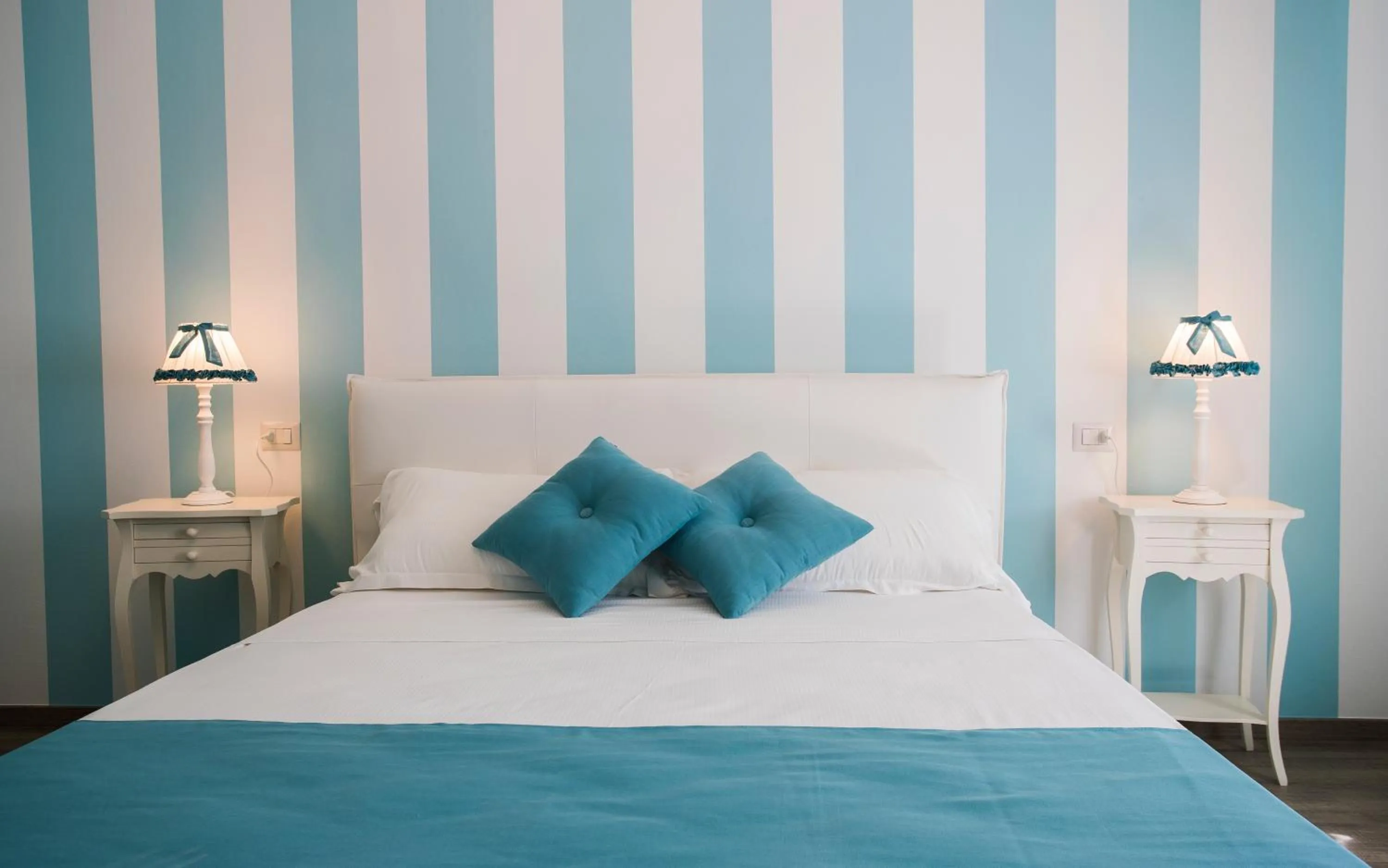 Decorative detail in Les Suites Magnolia