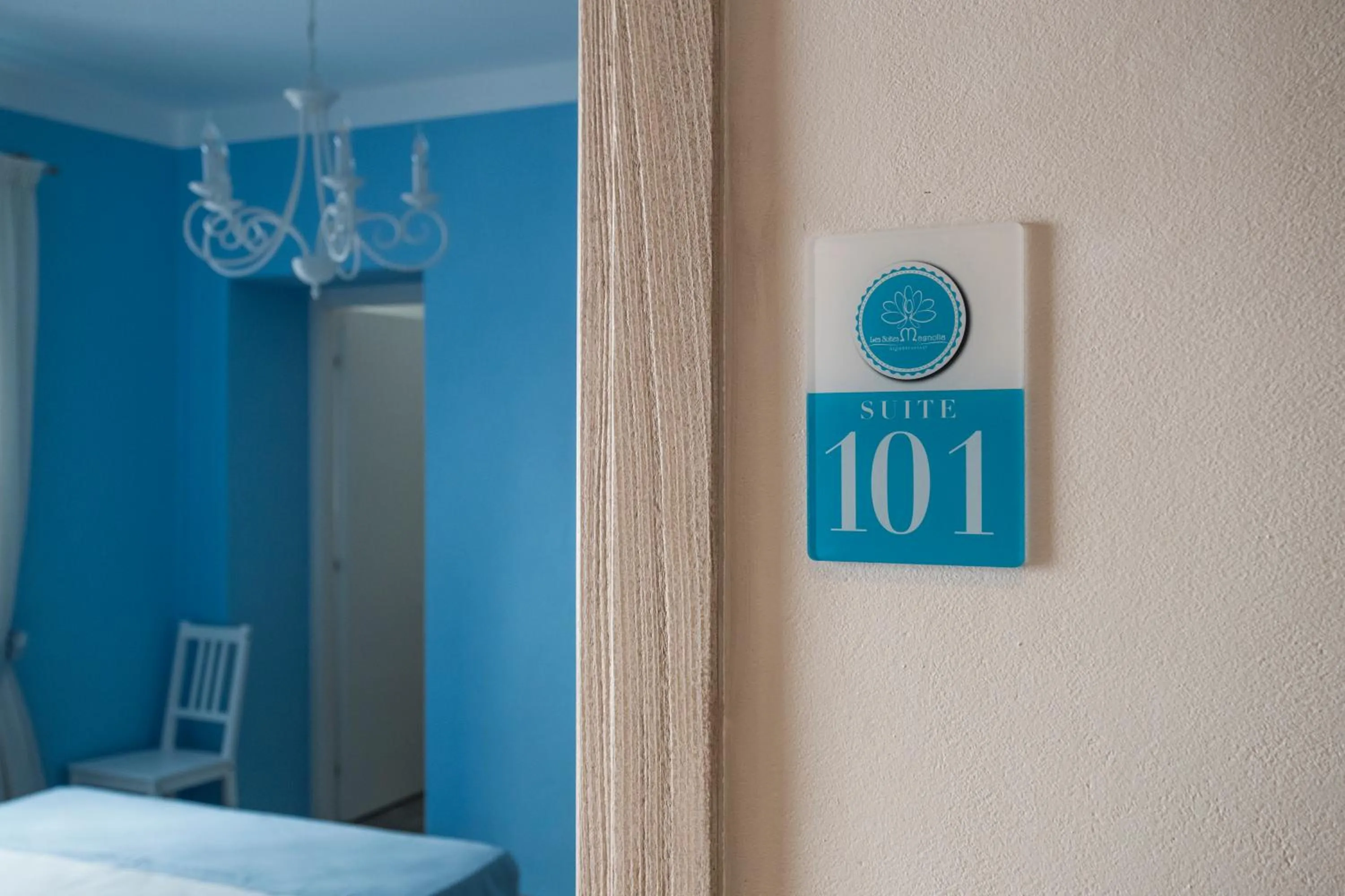 Decorative detail in Les Suites Magnolia