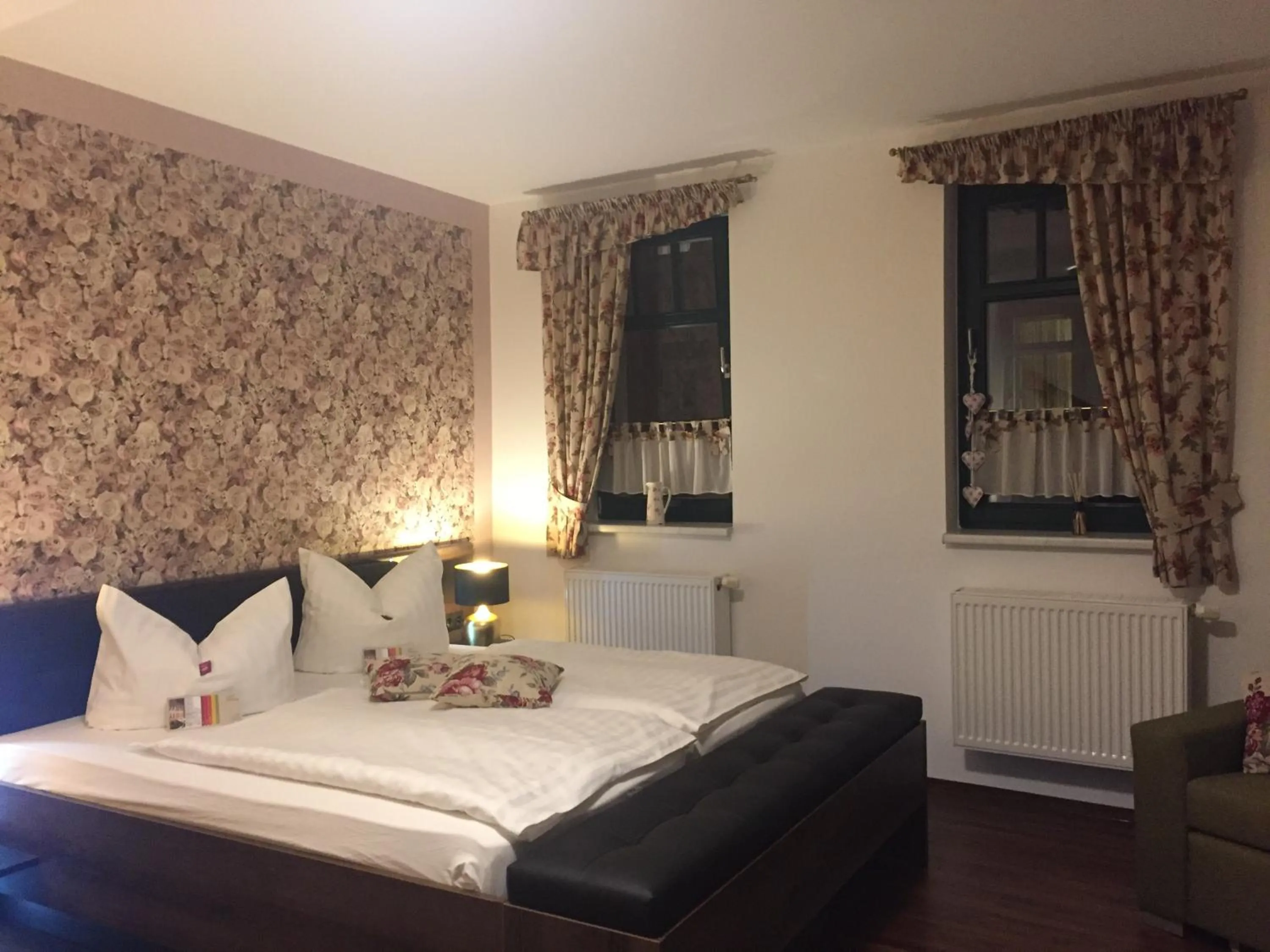 Photo of the whole room, Bed in Hotel Trendtino