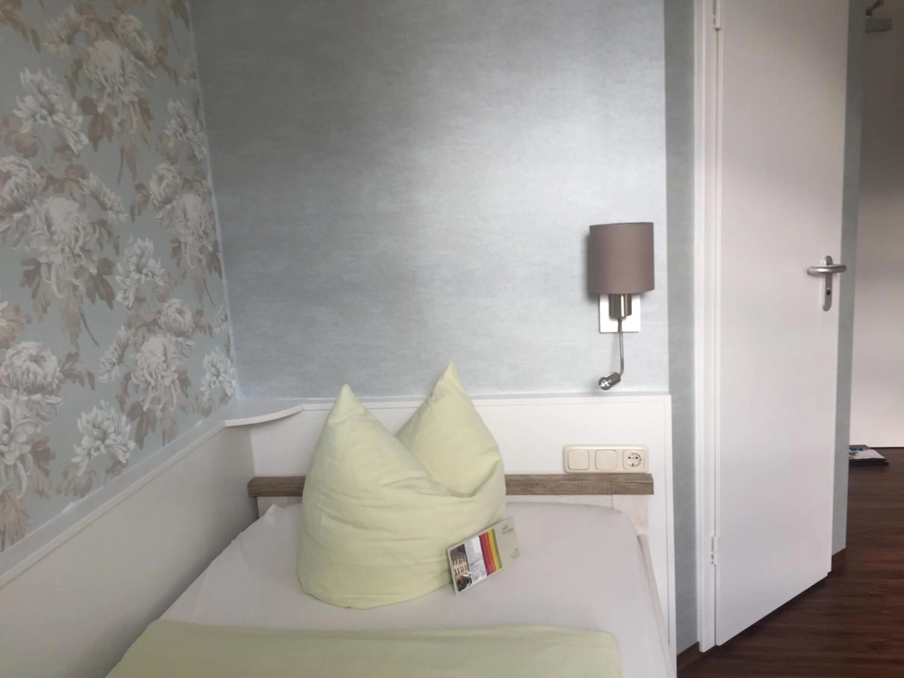 Bed in Hotel Trendtino