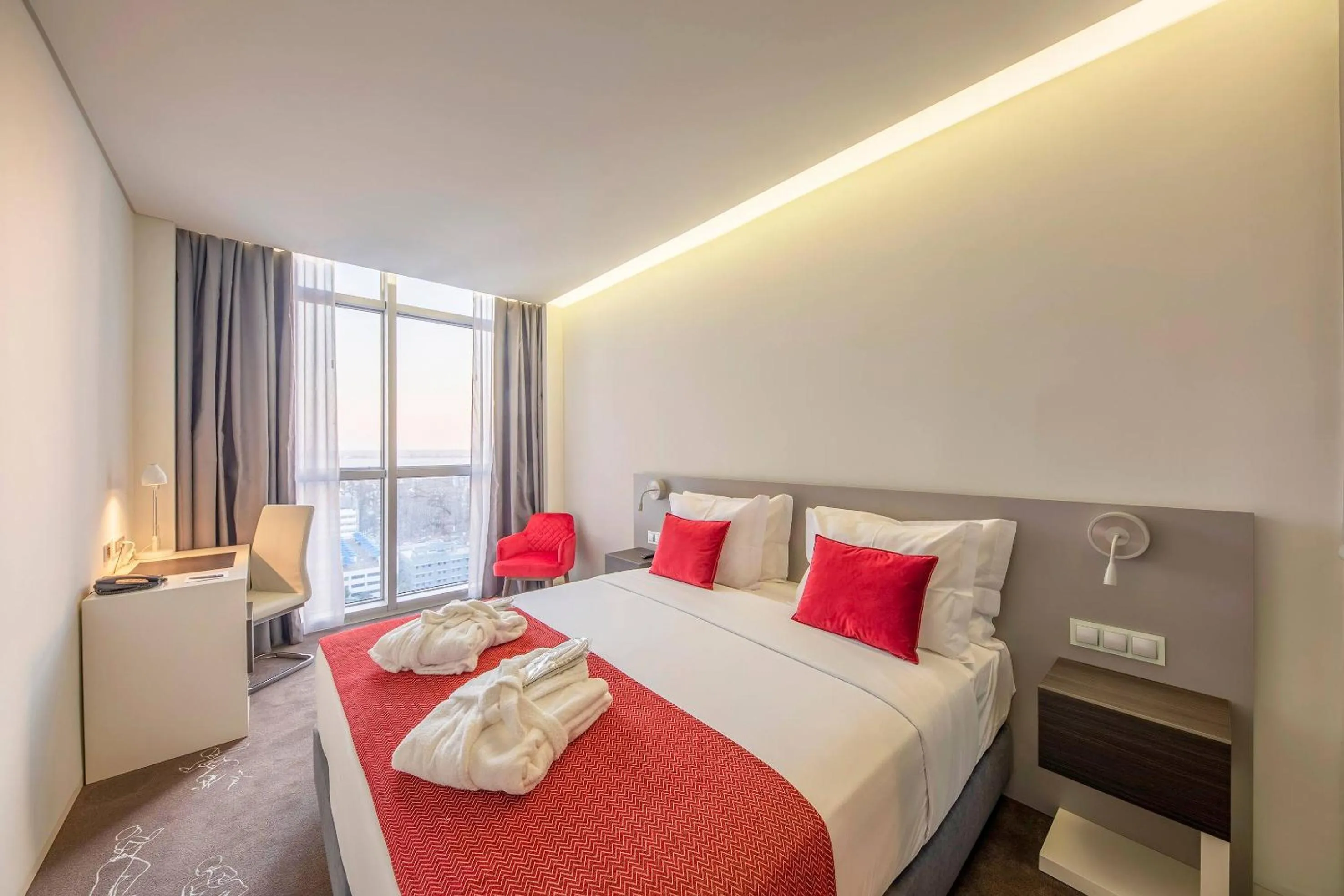 Bed in Meliá Maputo Sky