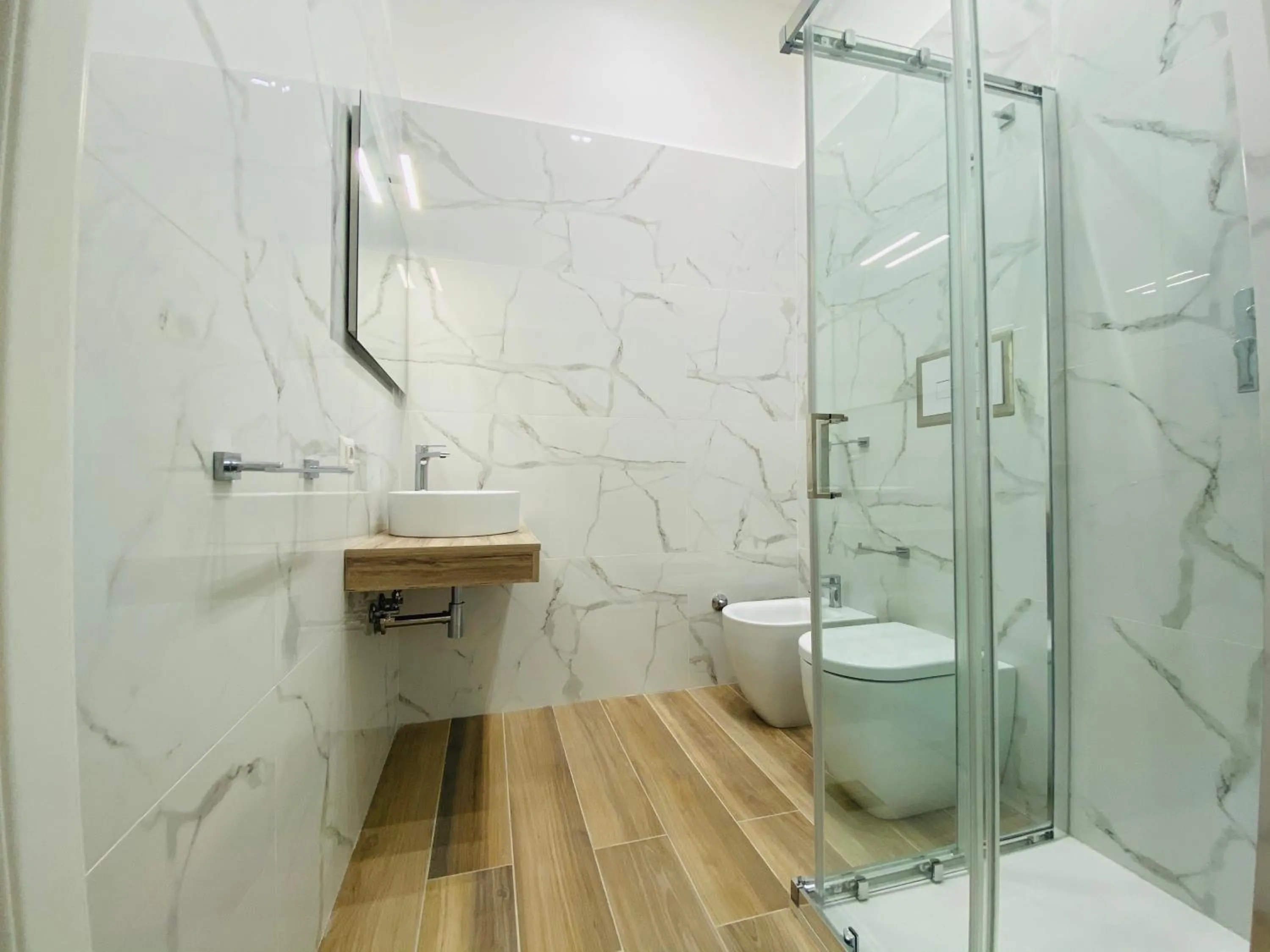 Shower in Sun Art Naples Rooms