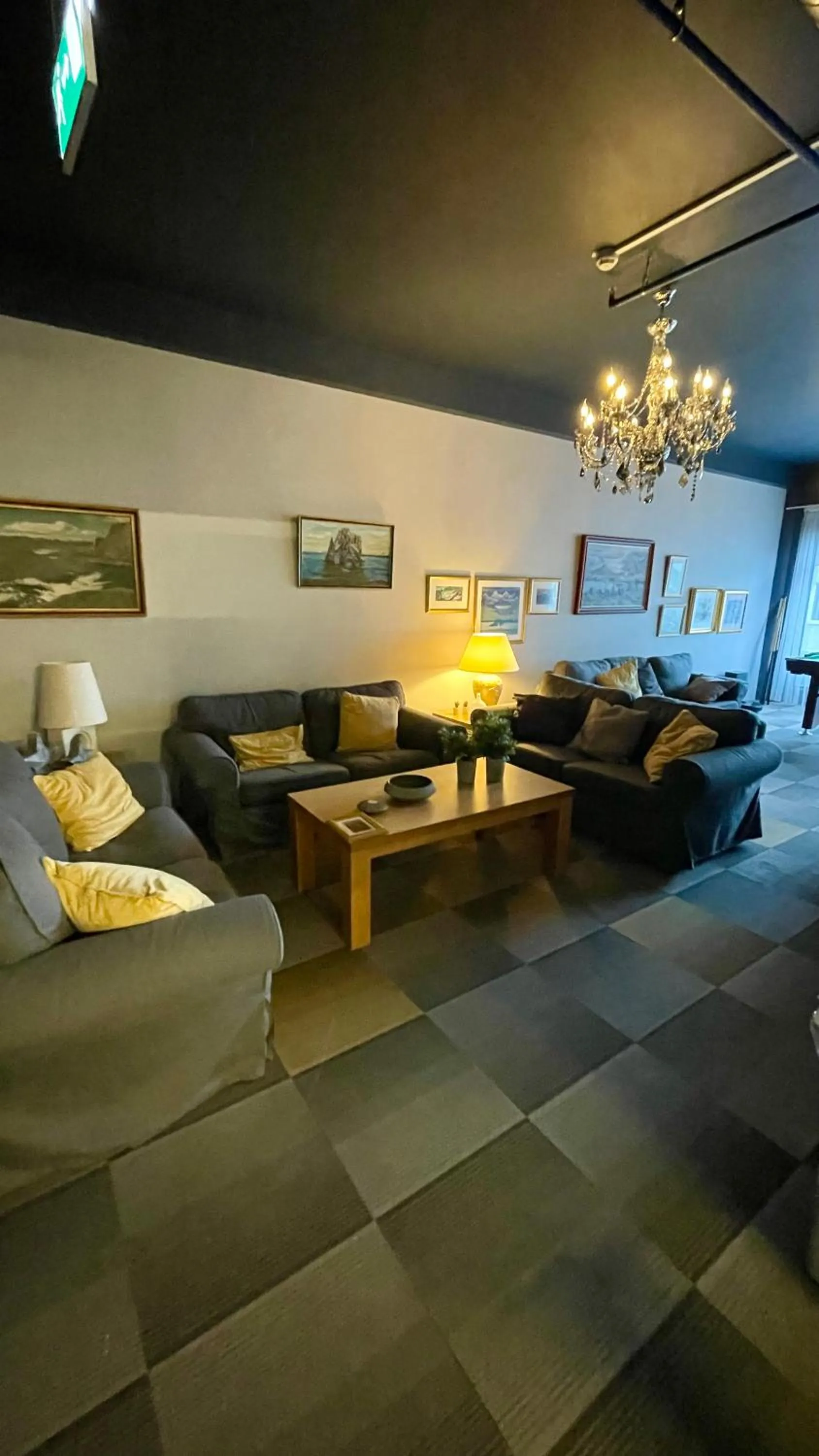Living room in Hafnarstræti Hostel