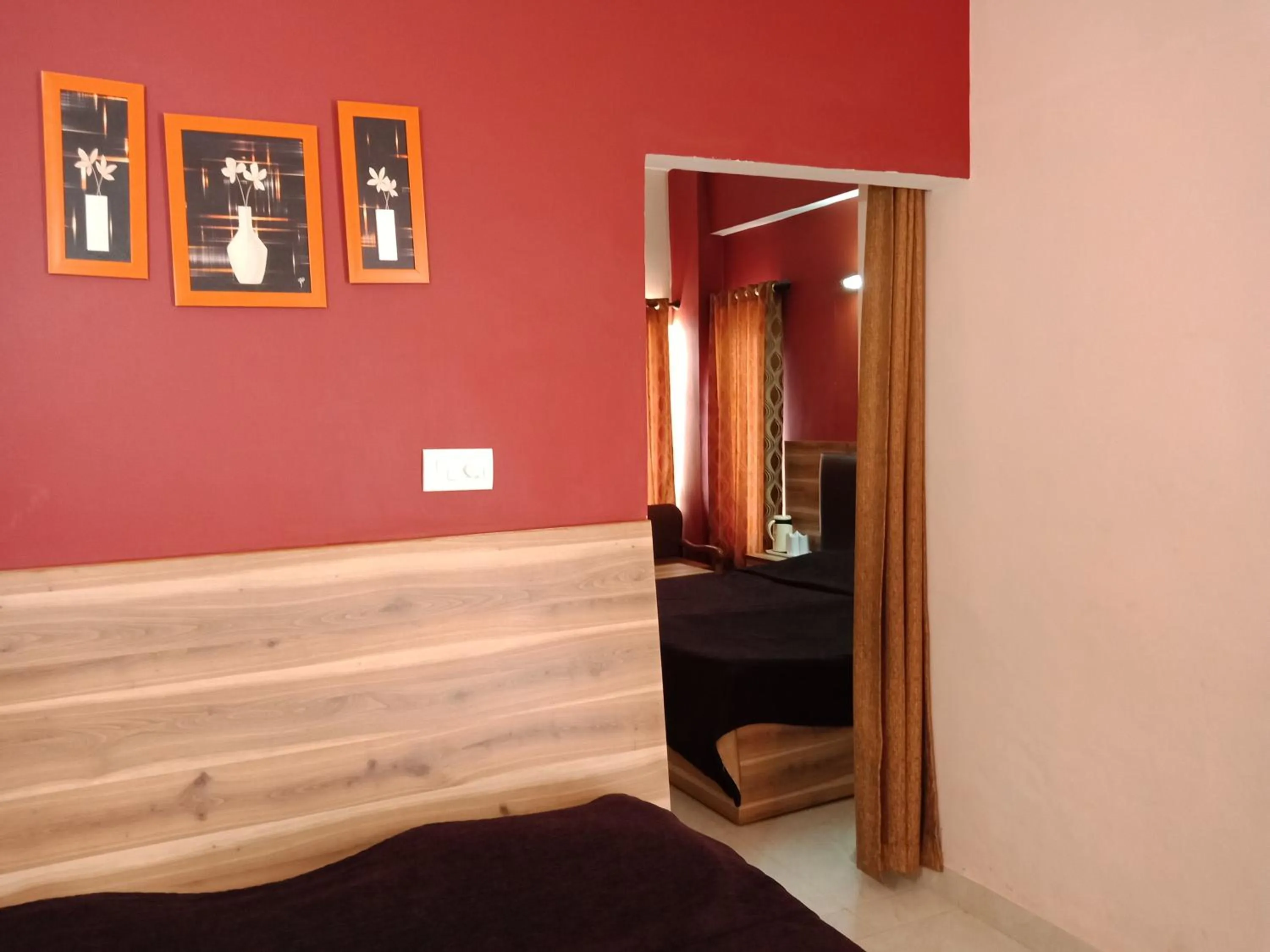 Hotel Shikhar & Restaurant