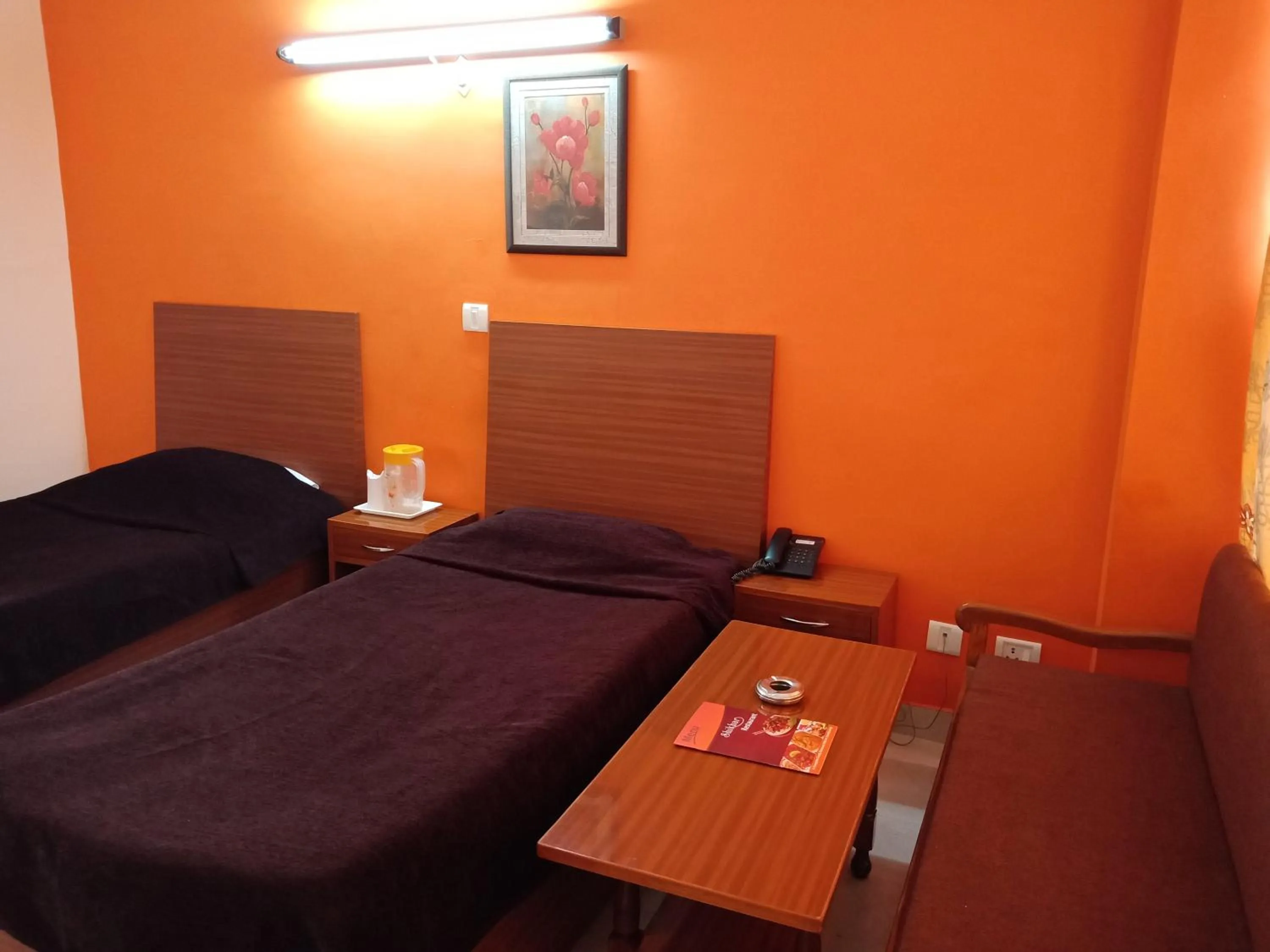 Hotel Shikhar & Restaurant