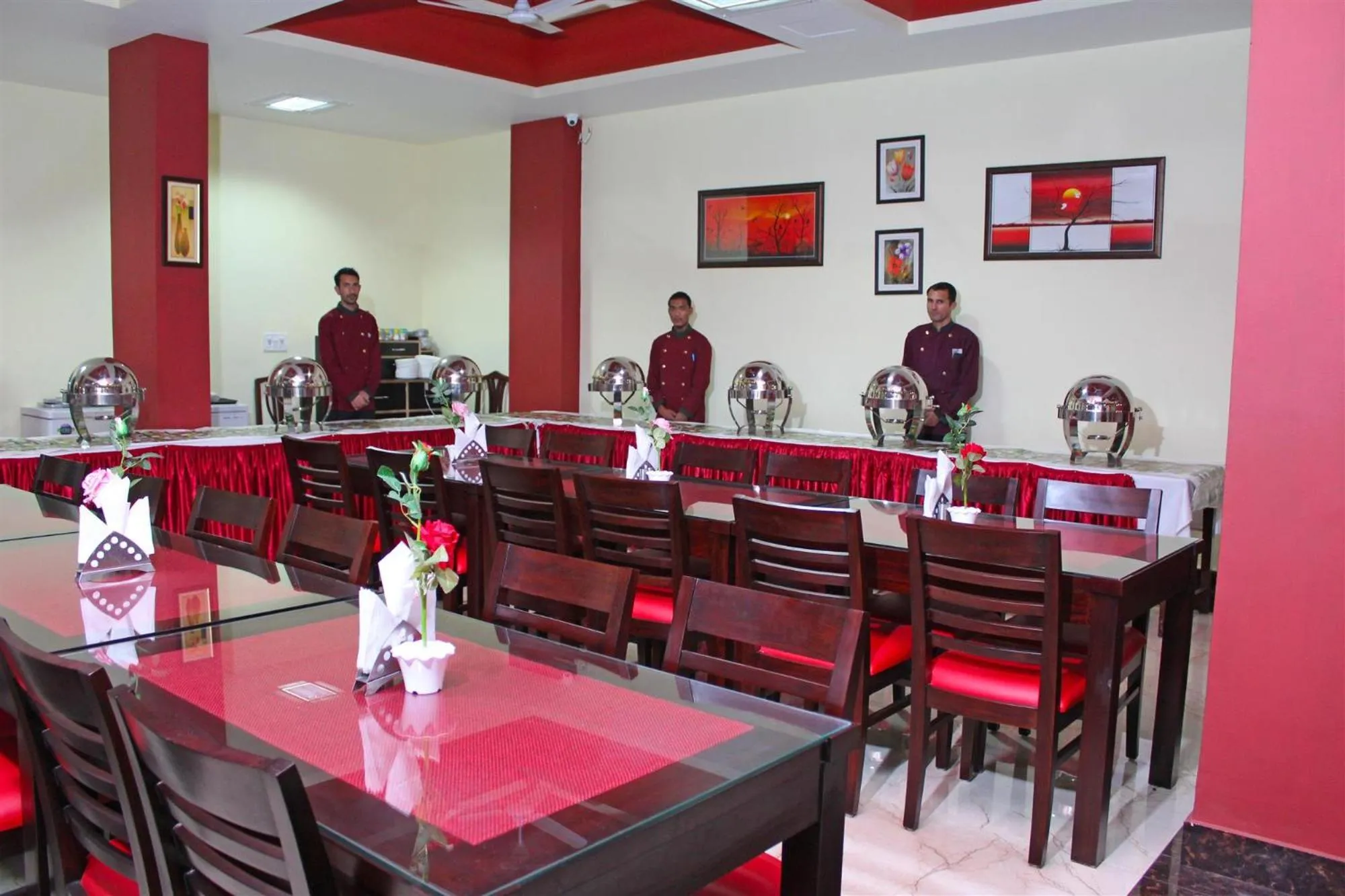 Hotel Shikhar & Restaurant