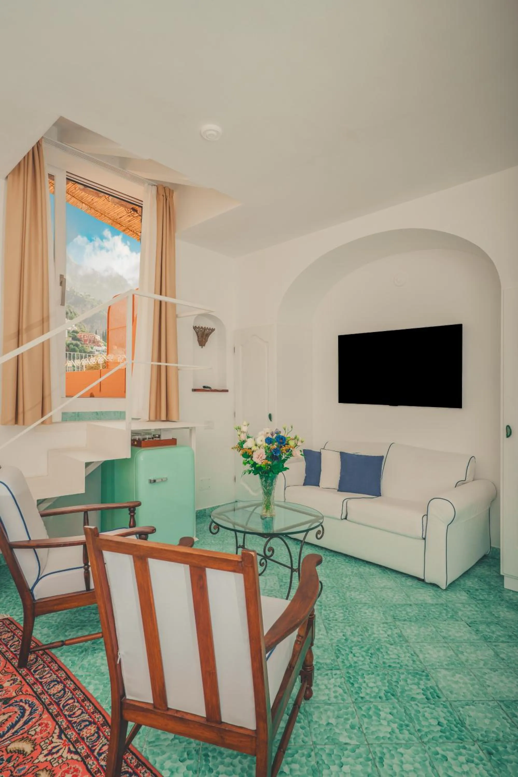 TV and multimedia in Hotel Poseidon