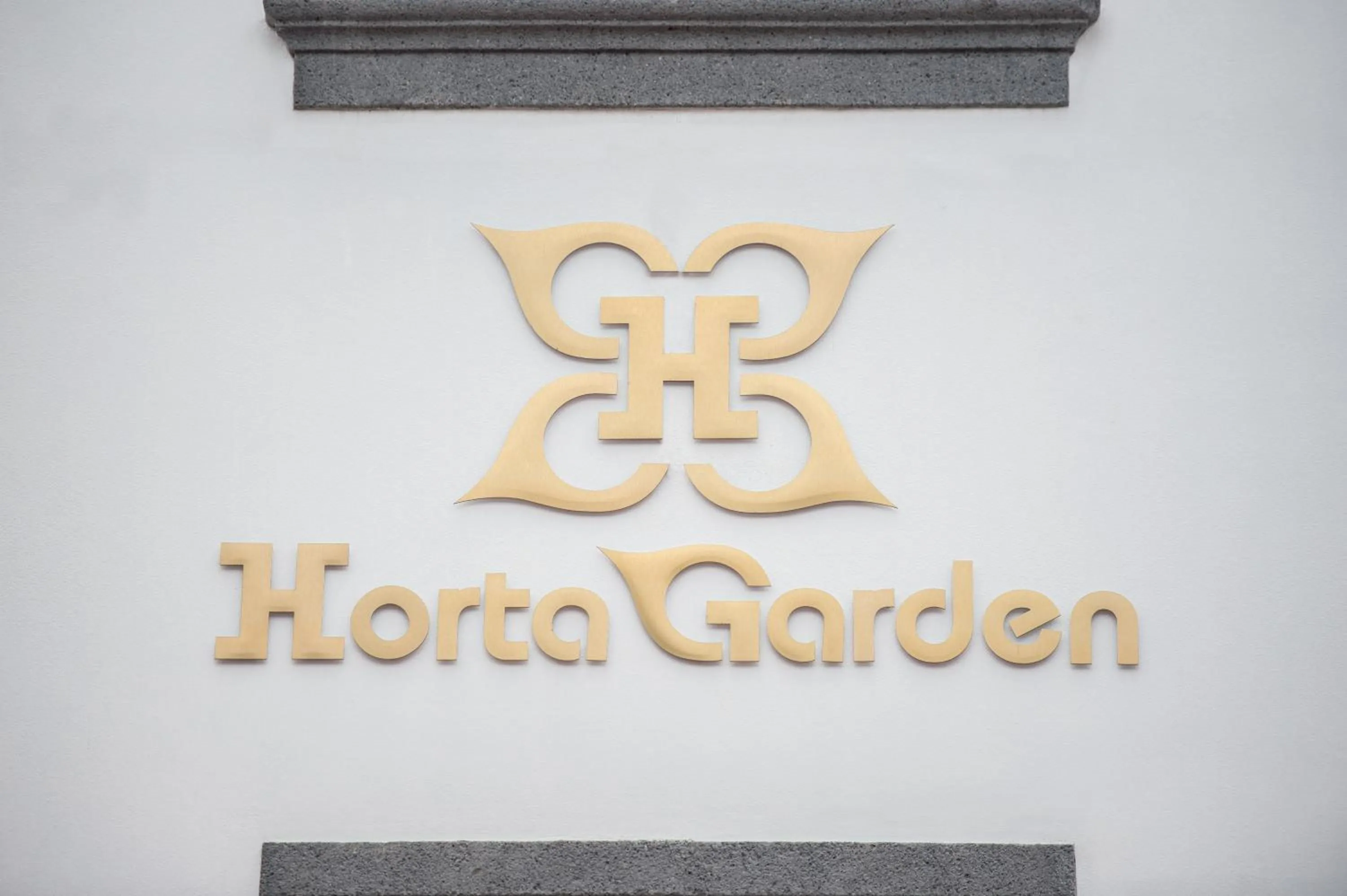 Off site in Horta Garden