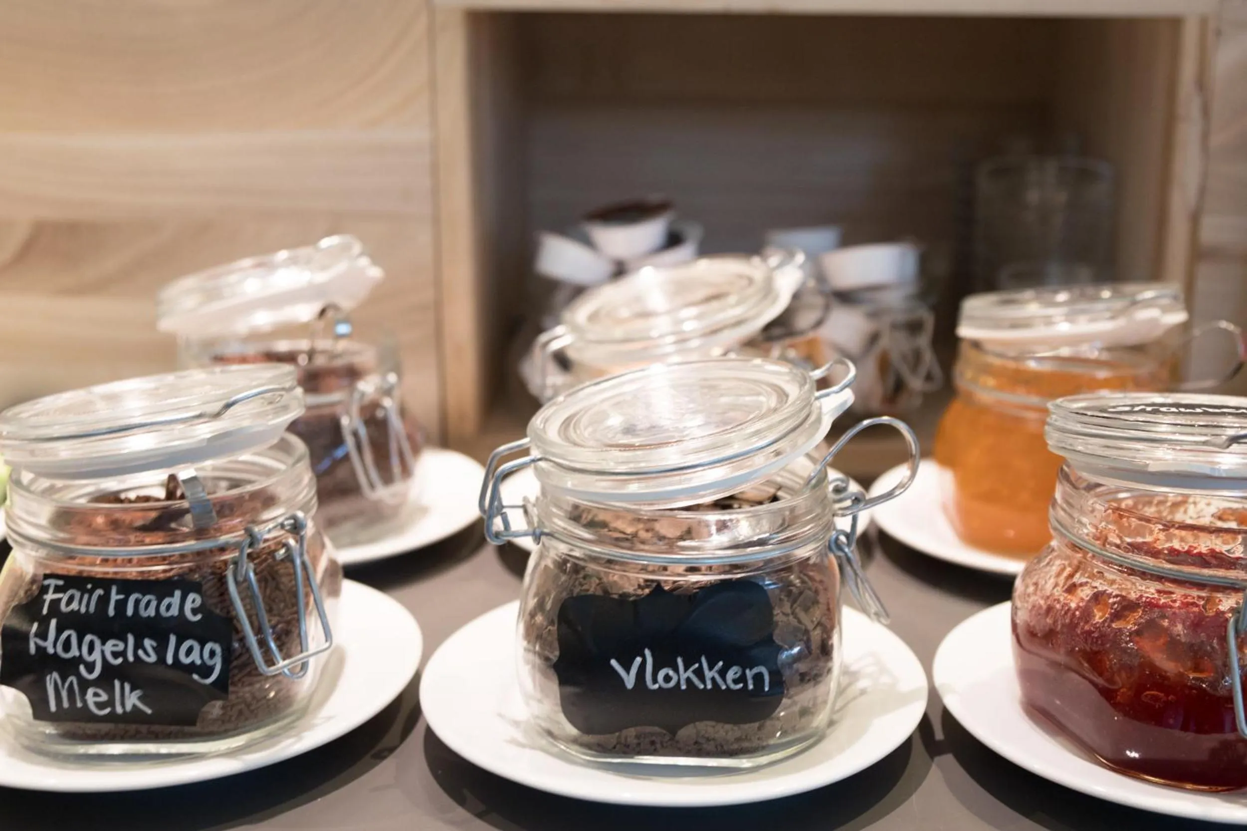 Food and drinks in Rijksmonument Hotel de Sprenck - including free private parking