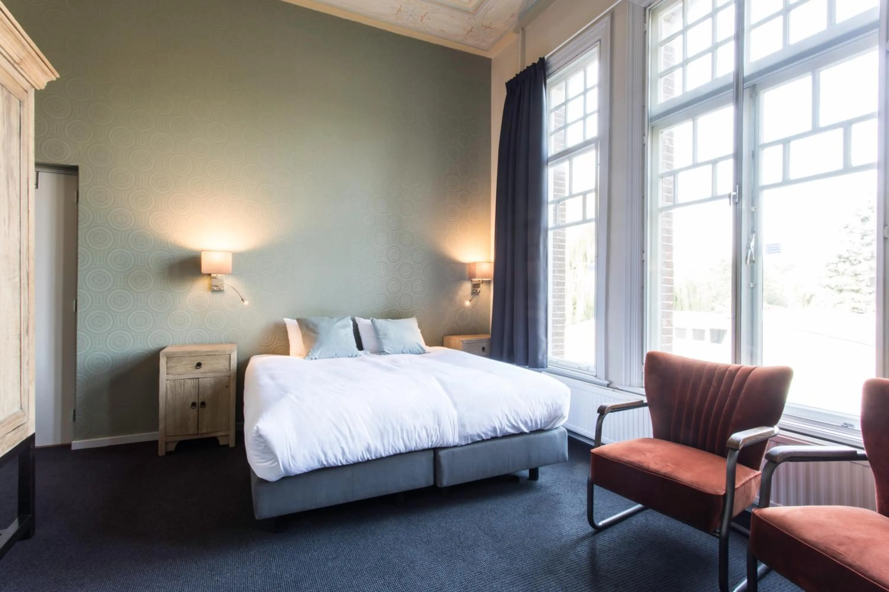 Bedroom, Bed in Rijksmonument Hotel de Sprenck - including free private parking