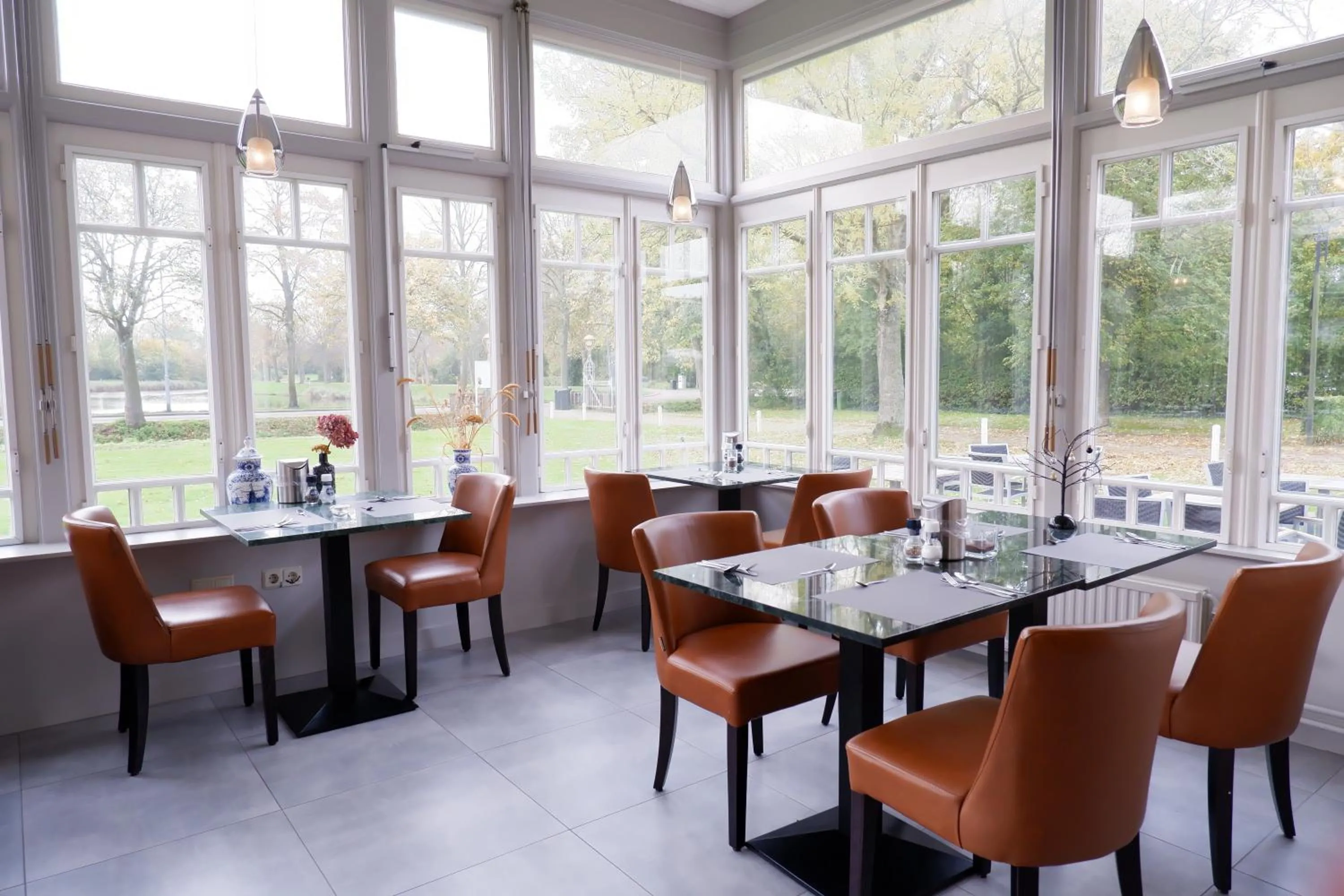 Restaurant/places to eat in Rijksmonument Hotel de Sprenck - including free private parking