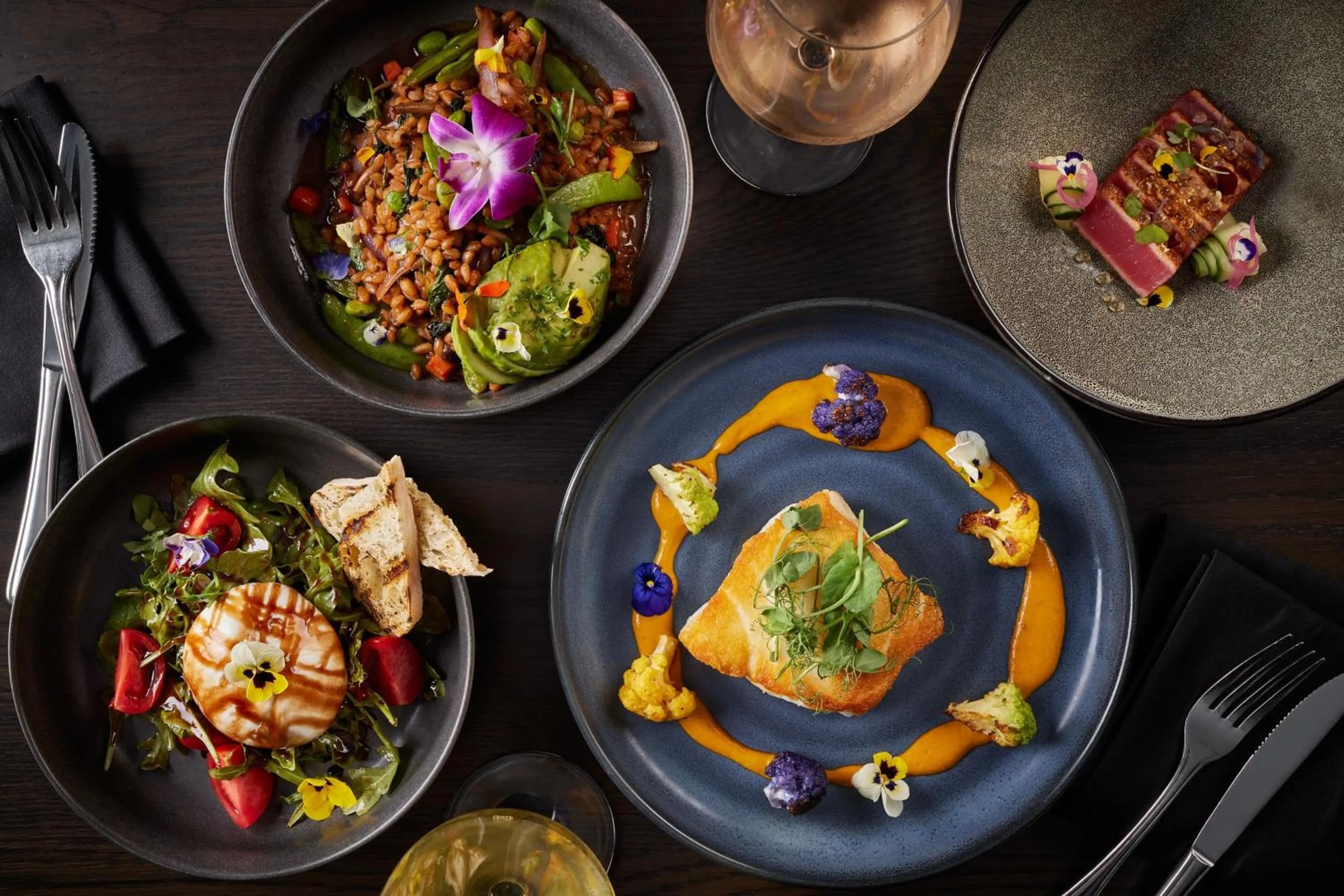 Restaurant/places to eat in The Ritz-Carlton Georgetown, Washington, D.C.