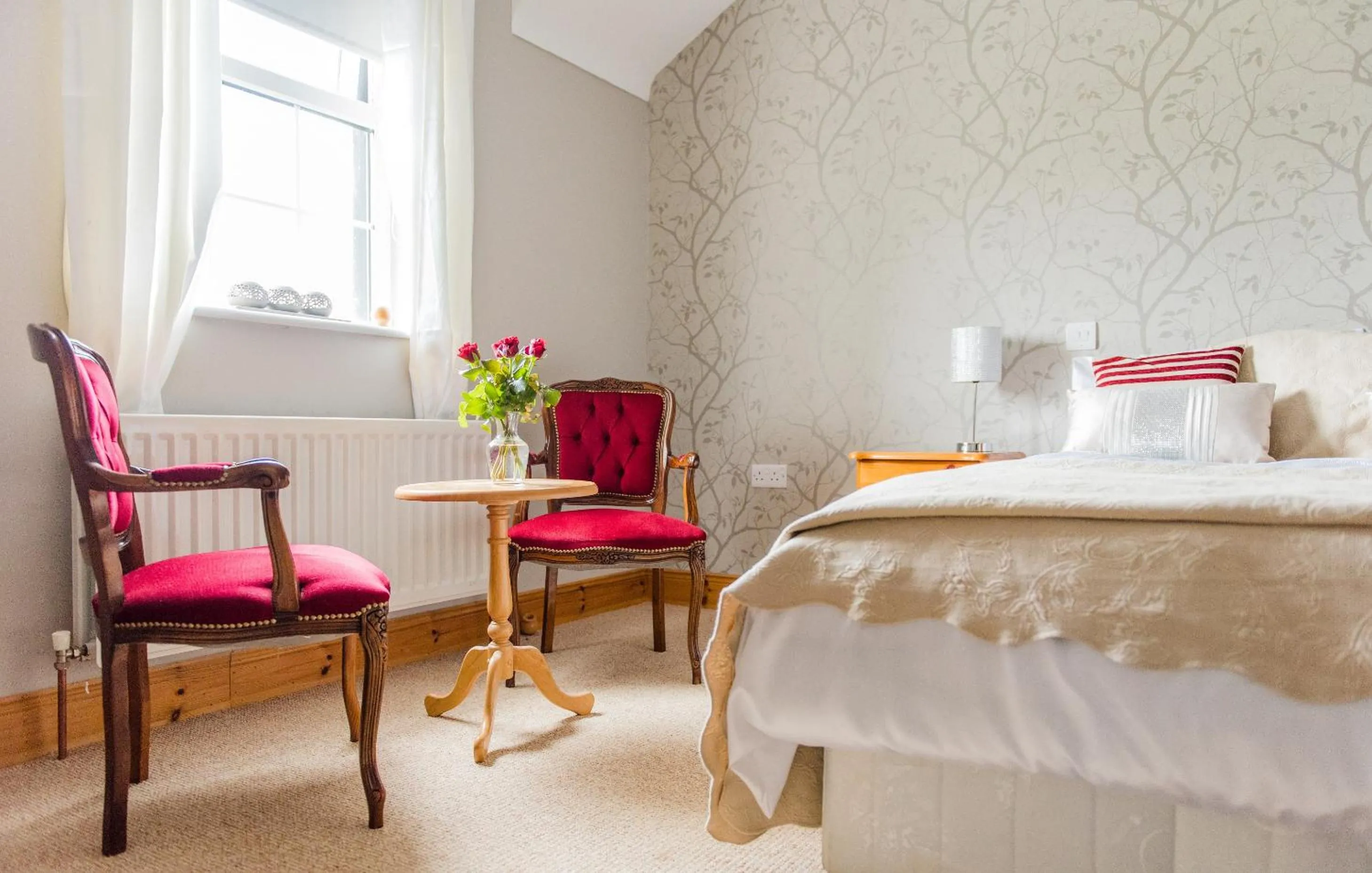 Bedroom, Bed in Melvin Country House