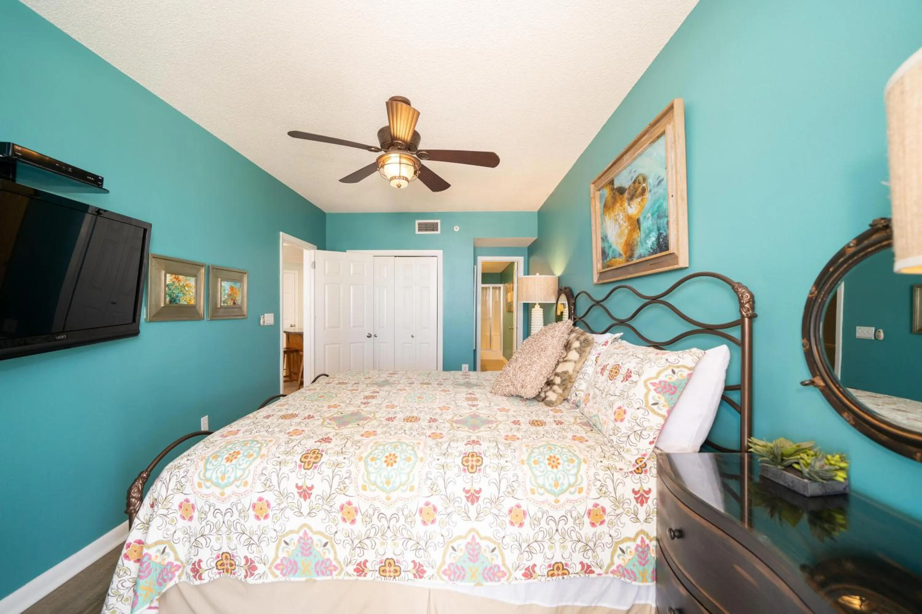 Bed in Phoenix X Unit 216