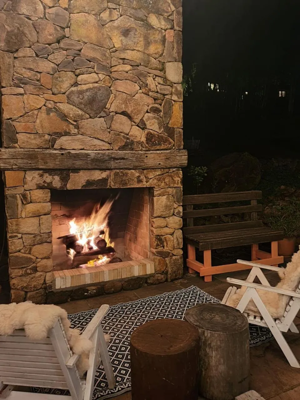 Evening entertainment in Pousada La Vista