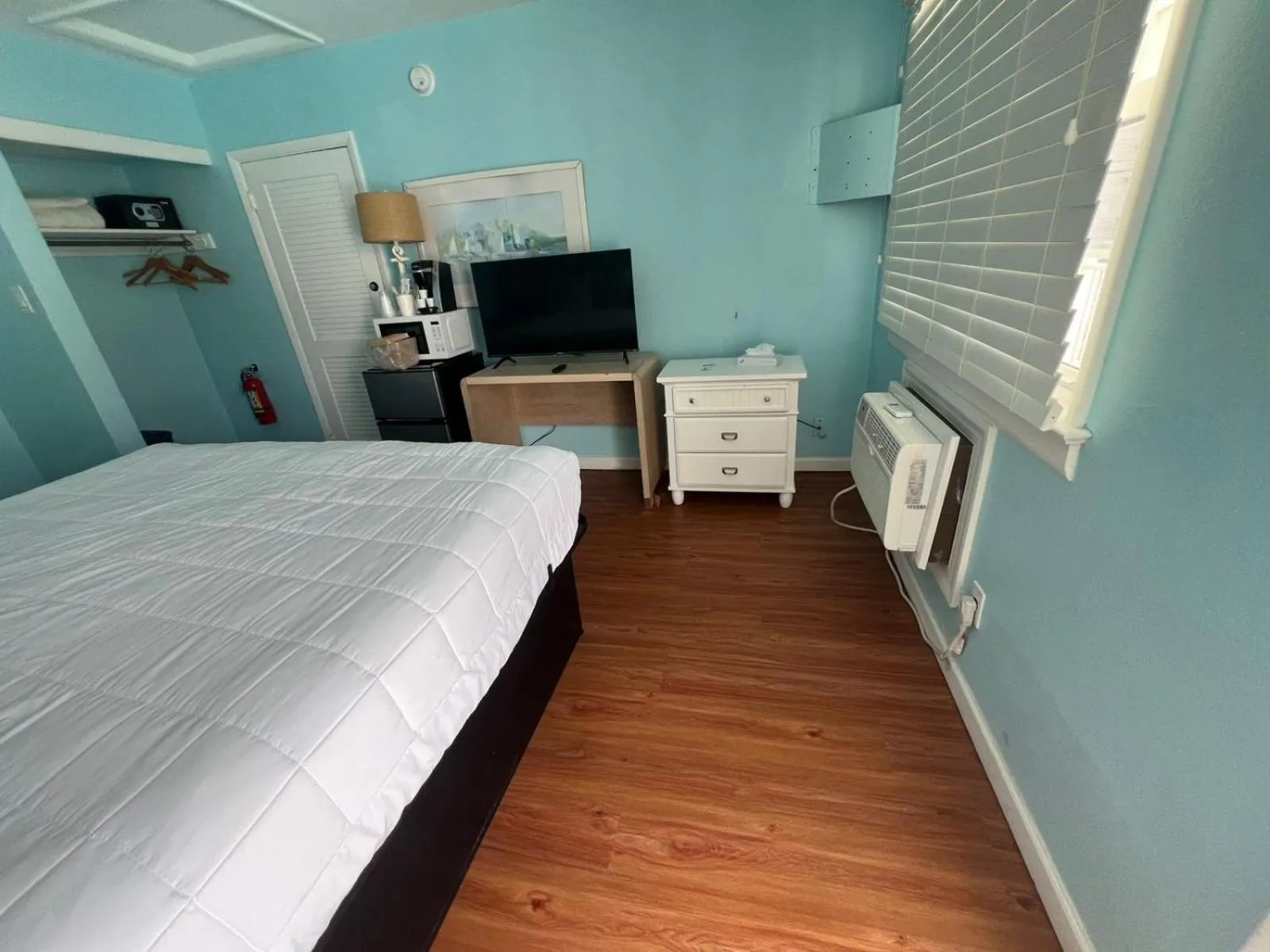 Bedroom, Bed in Saratoga Resort