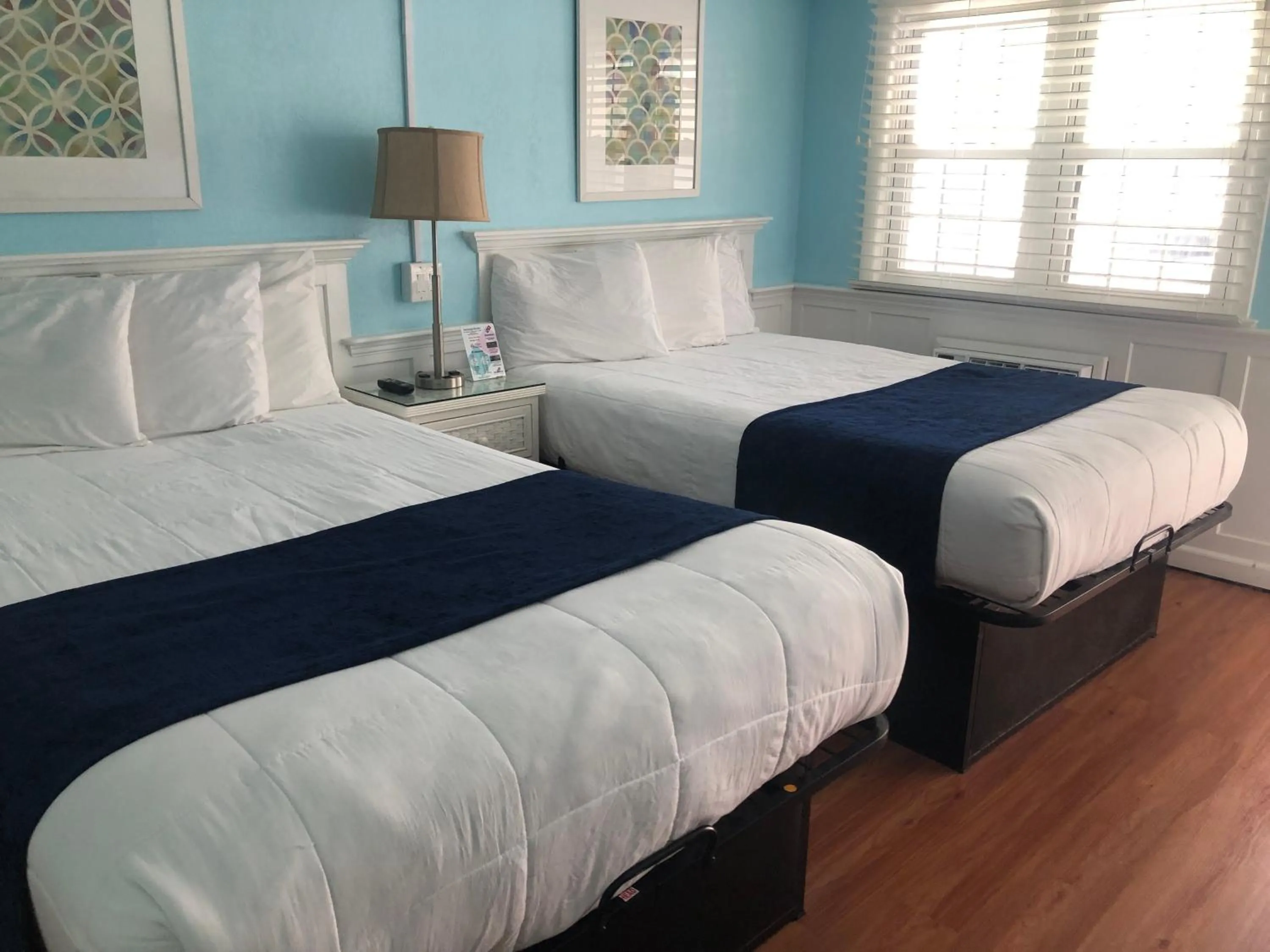 Bedroom, Bed in Saratoga Resort