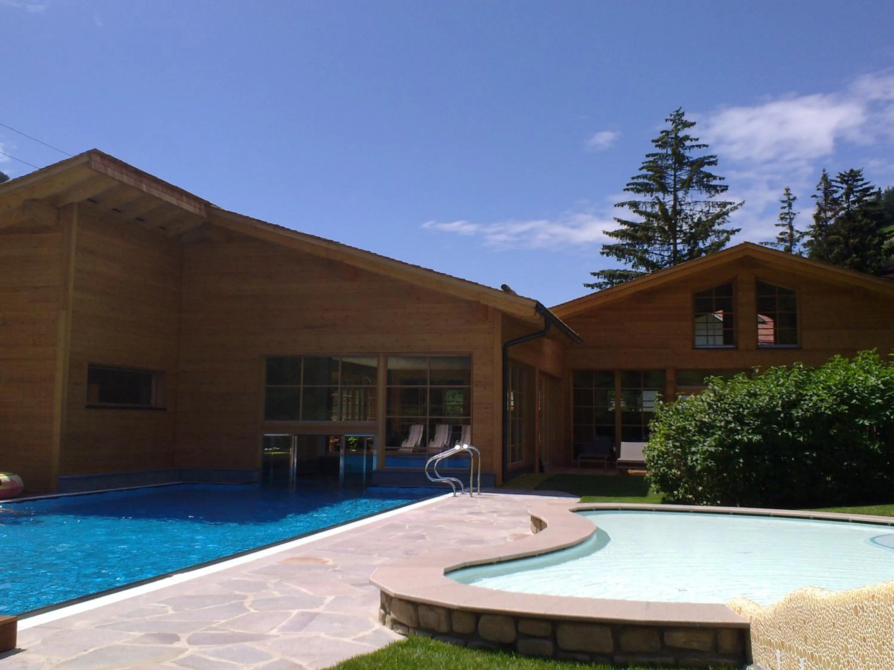 Swimming pool in Residence Comploj