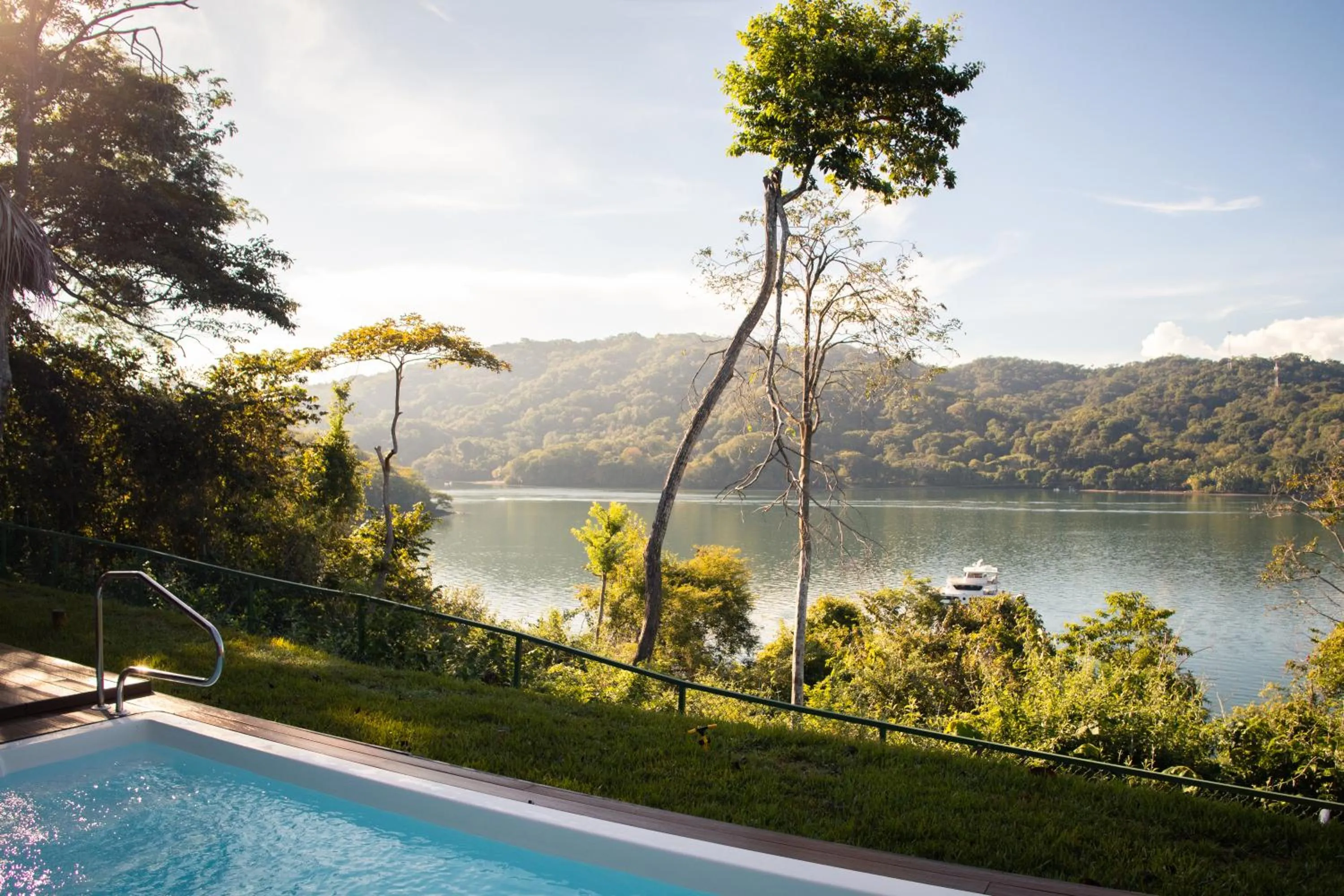 Natural landscape in Isla Chiquita Glamping Hotel