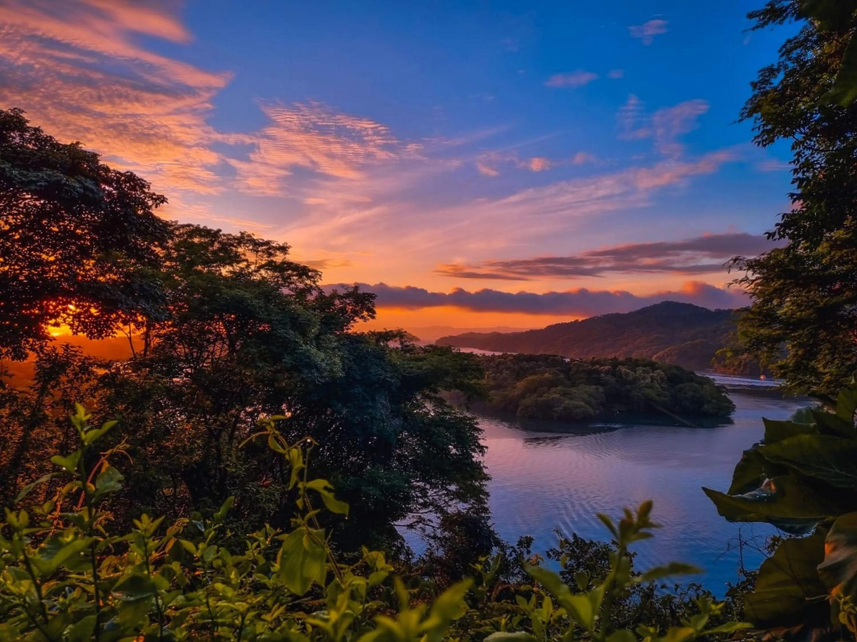 Sunset in Isla Chiquita Glamping Hotel