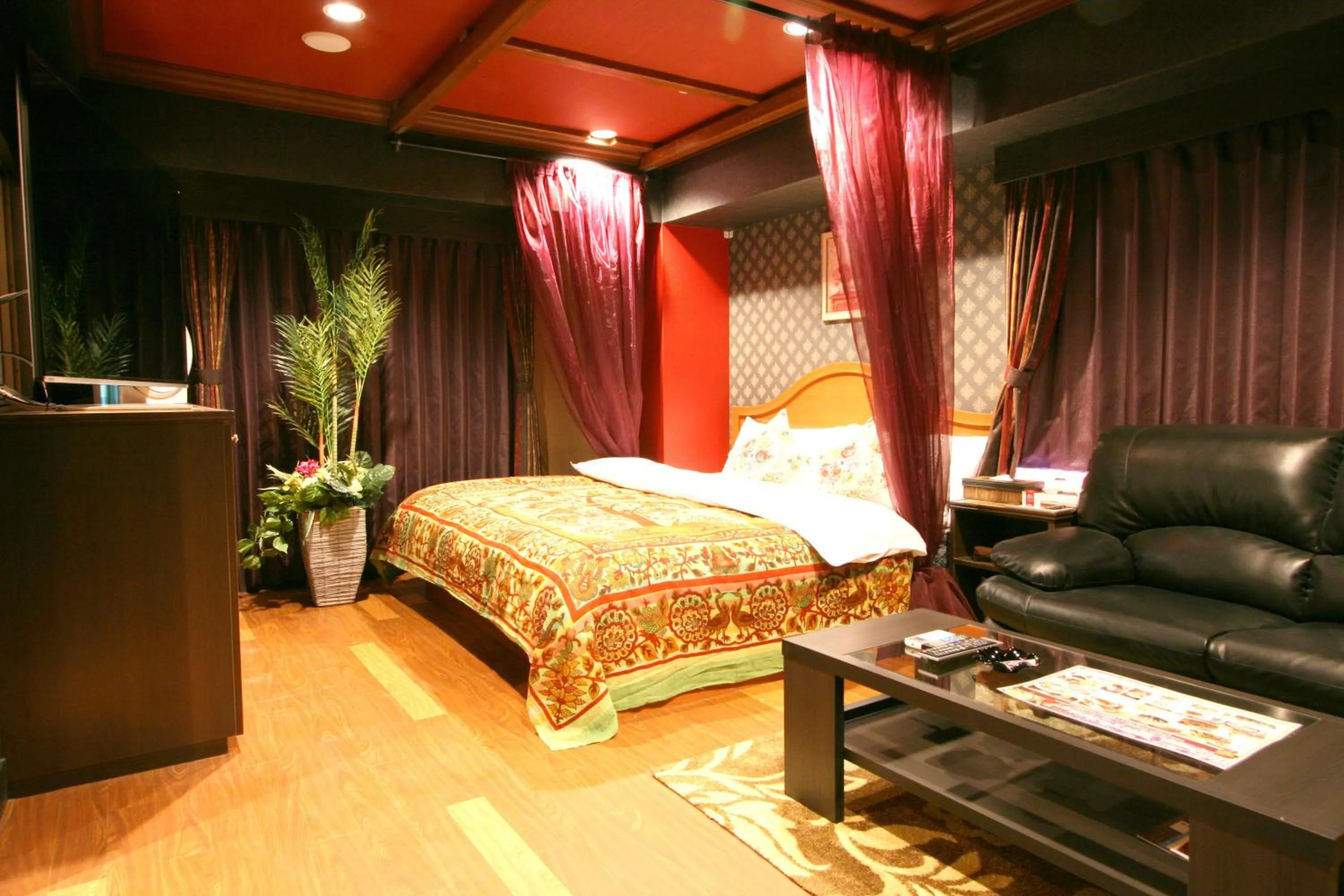 Bedroom, Bed in AURA Seki Inter (Adult Only)