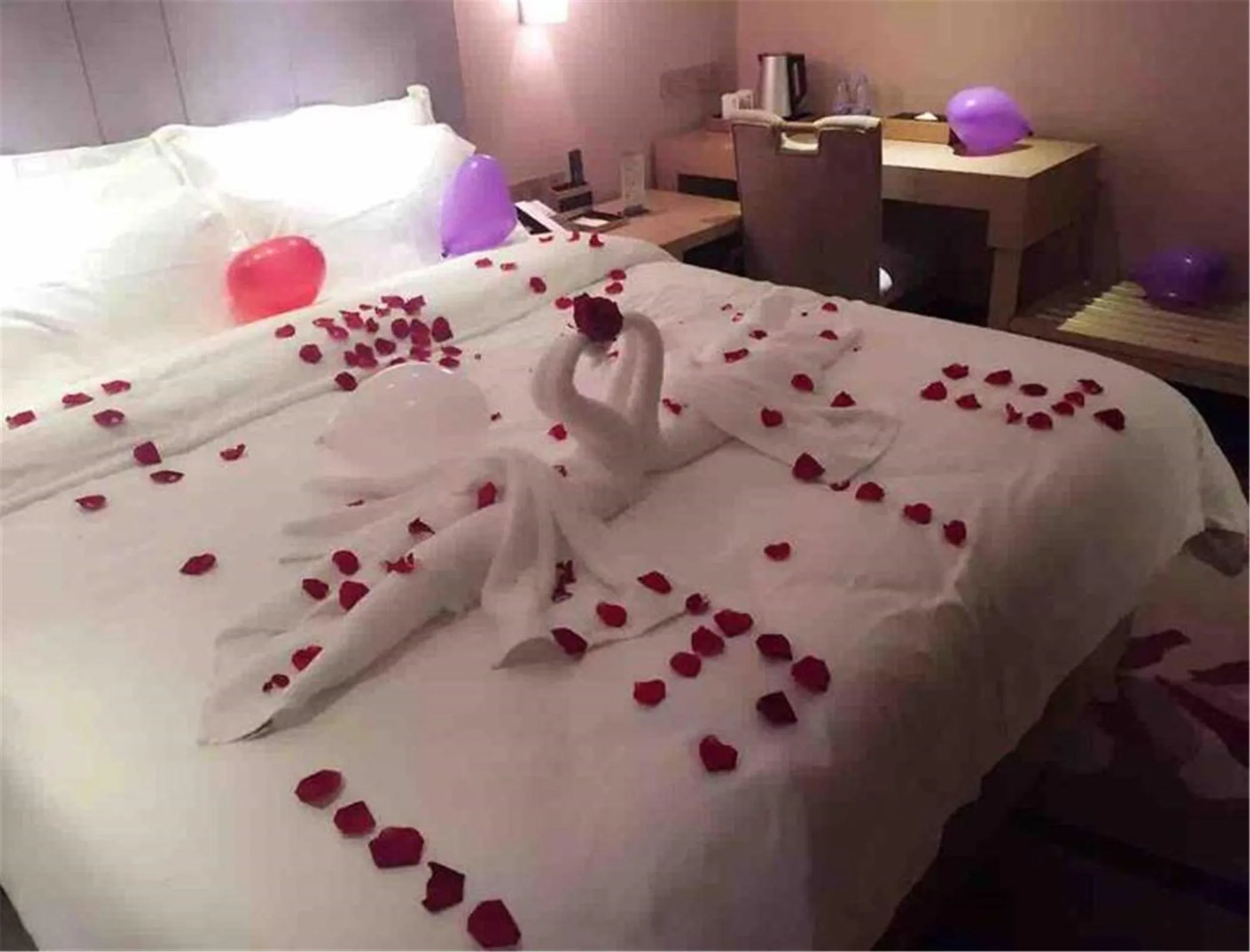 Bed in Foshan Lavande Kuiqi Road Subway Station