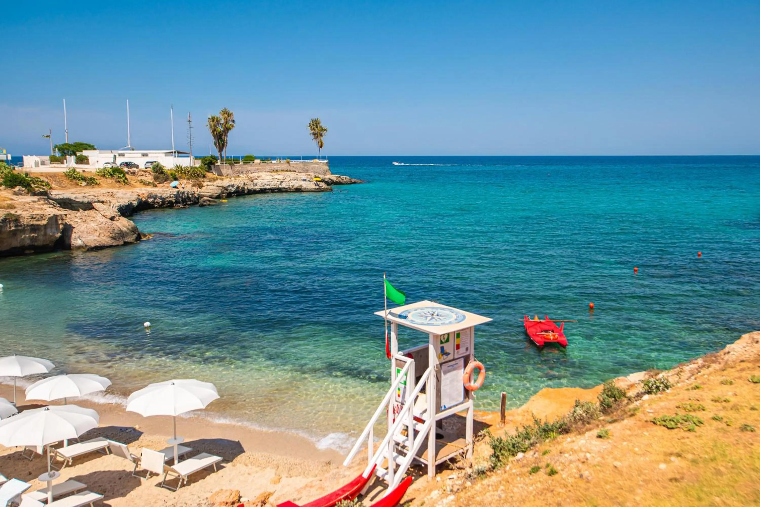 Beach in Porto Giardino - CDSHotels