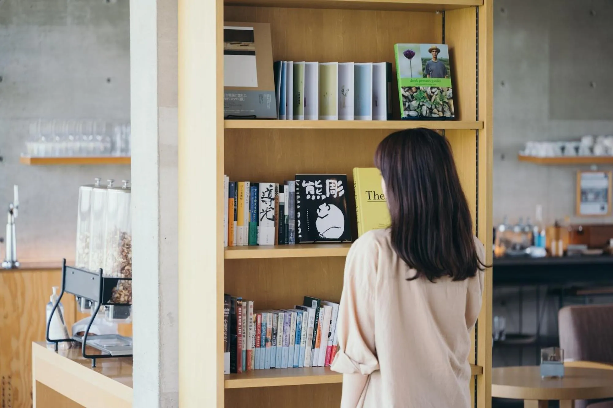 Communal lounge/ TV room in Setre Marina Biwako